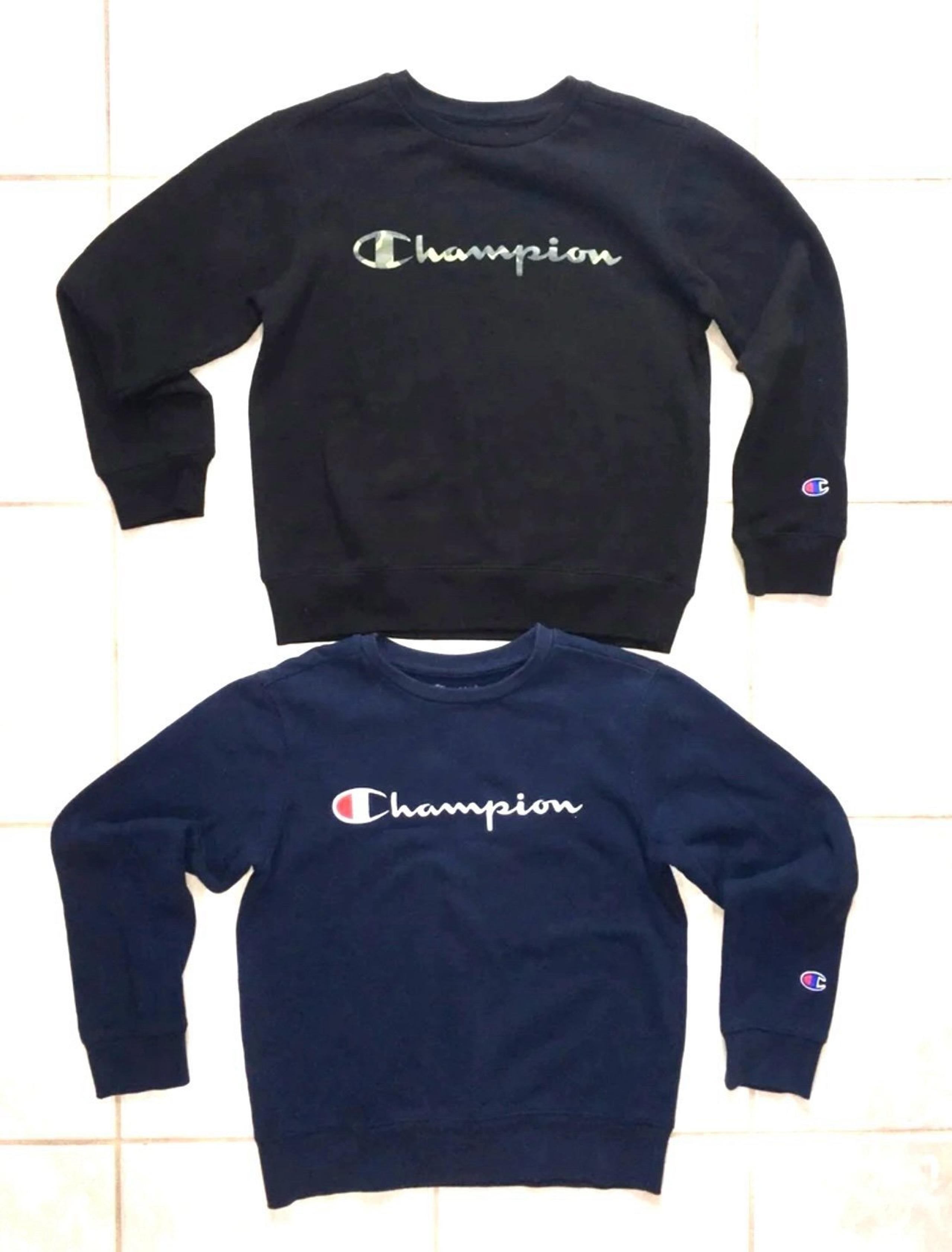Champion fleece crewneck sweatshirts size M (10-12)
