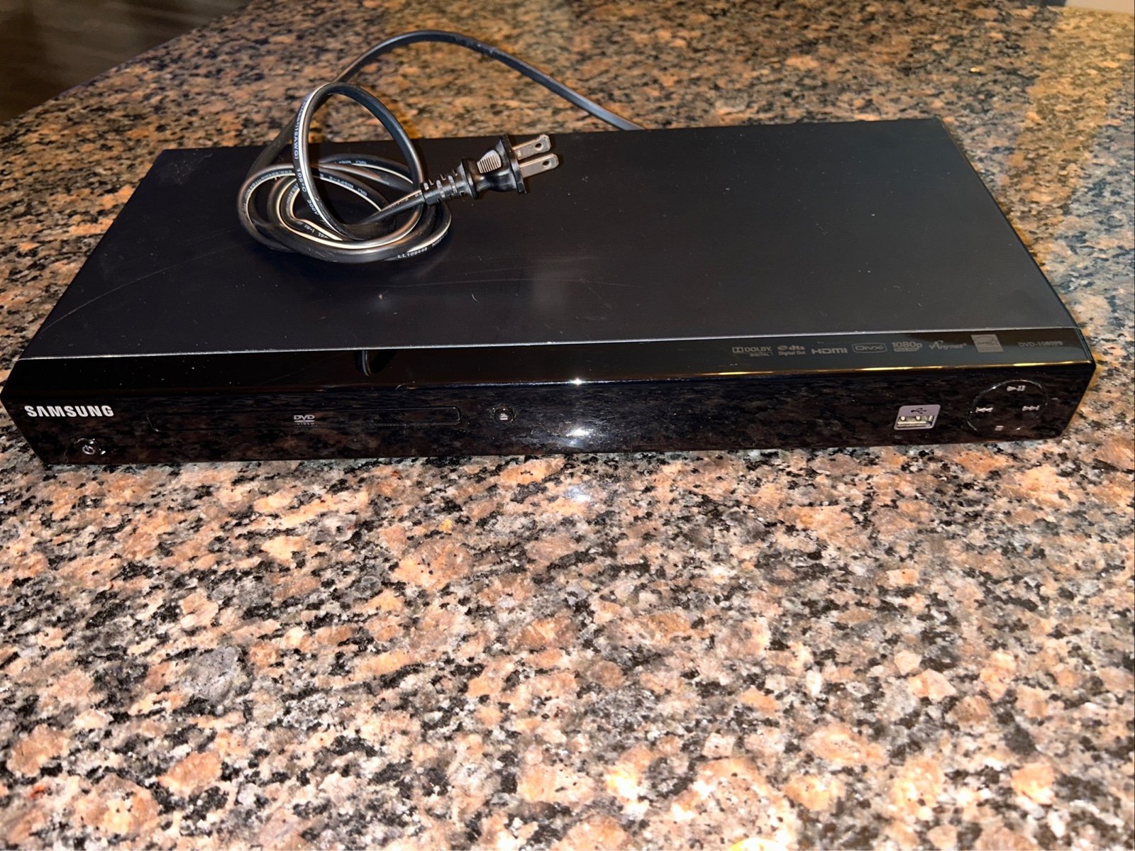 Samsung DVD-1080P9 1080P Upscaling Digital Video DVD Player
