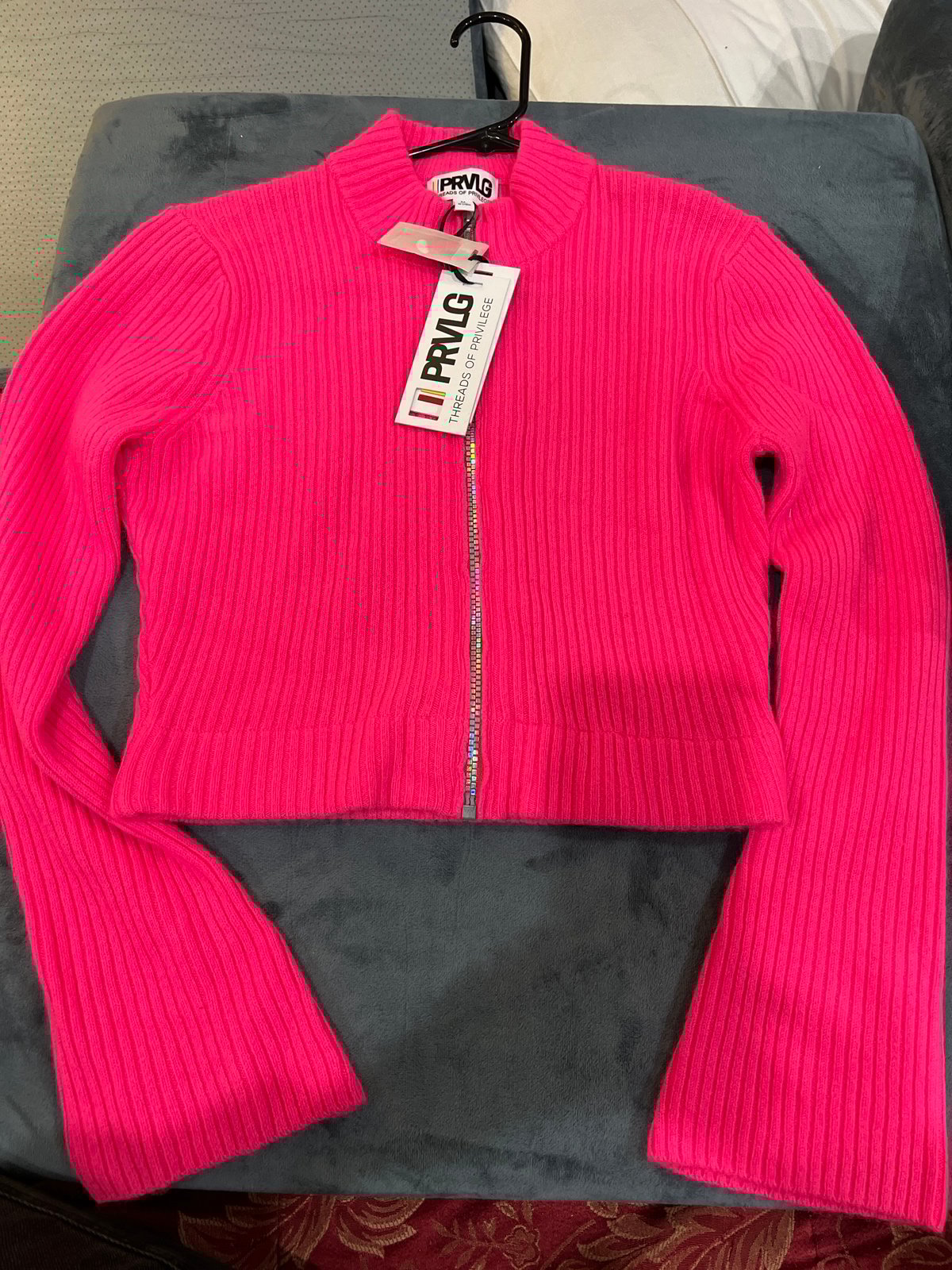 Threads of privileges cashmere sweter