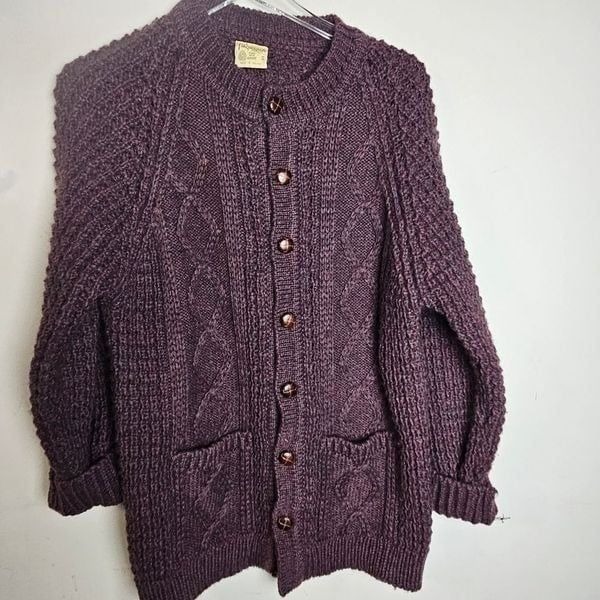 Irish Cable-Knit Cardigan Wooden Buttons Falcarragh 100% Wool Made in Ireland Sm