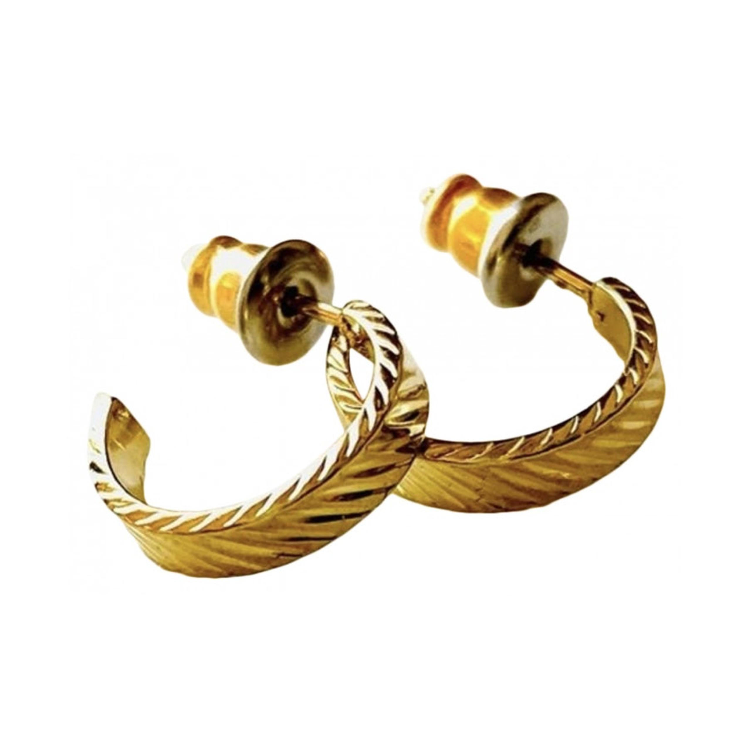 NEW NORDSTROM Gold Huggies Mini Hoops Studs Diamond Cut Earrings Jewelry