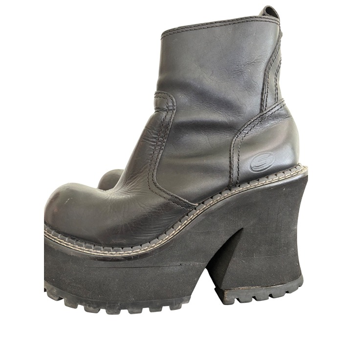 skechers platform boots