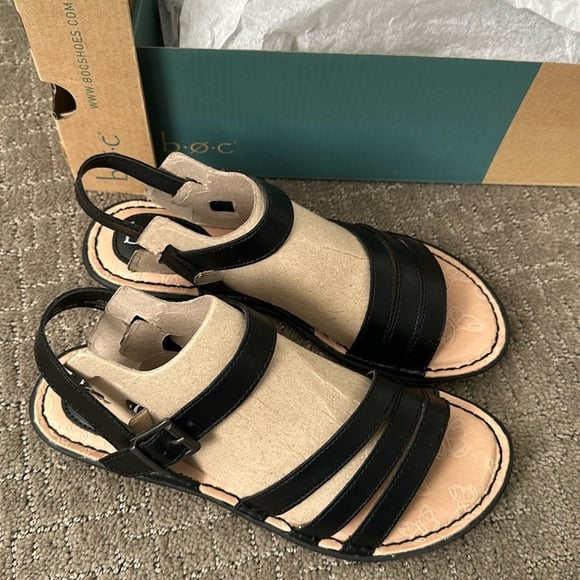 New b.o.c Black Cushioned Sandals