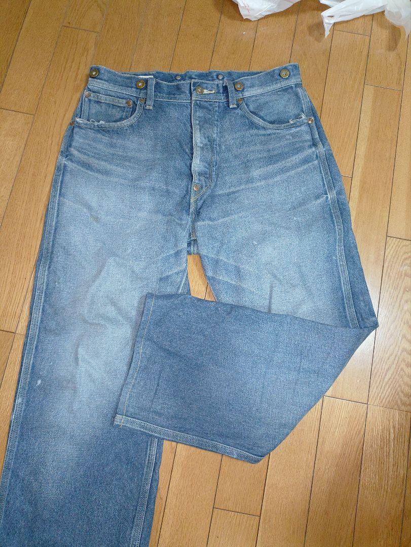 Lee denim