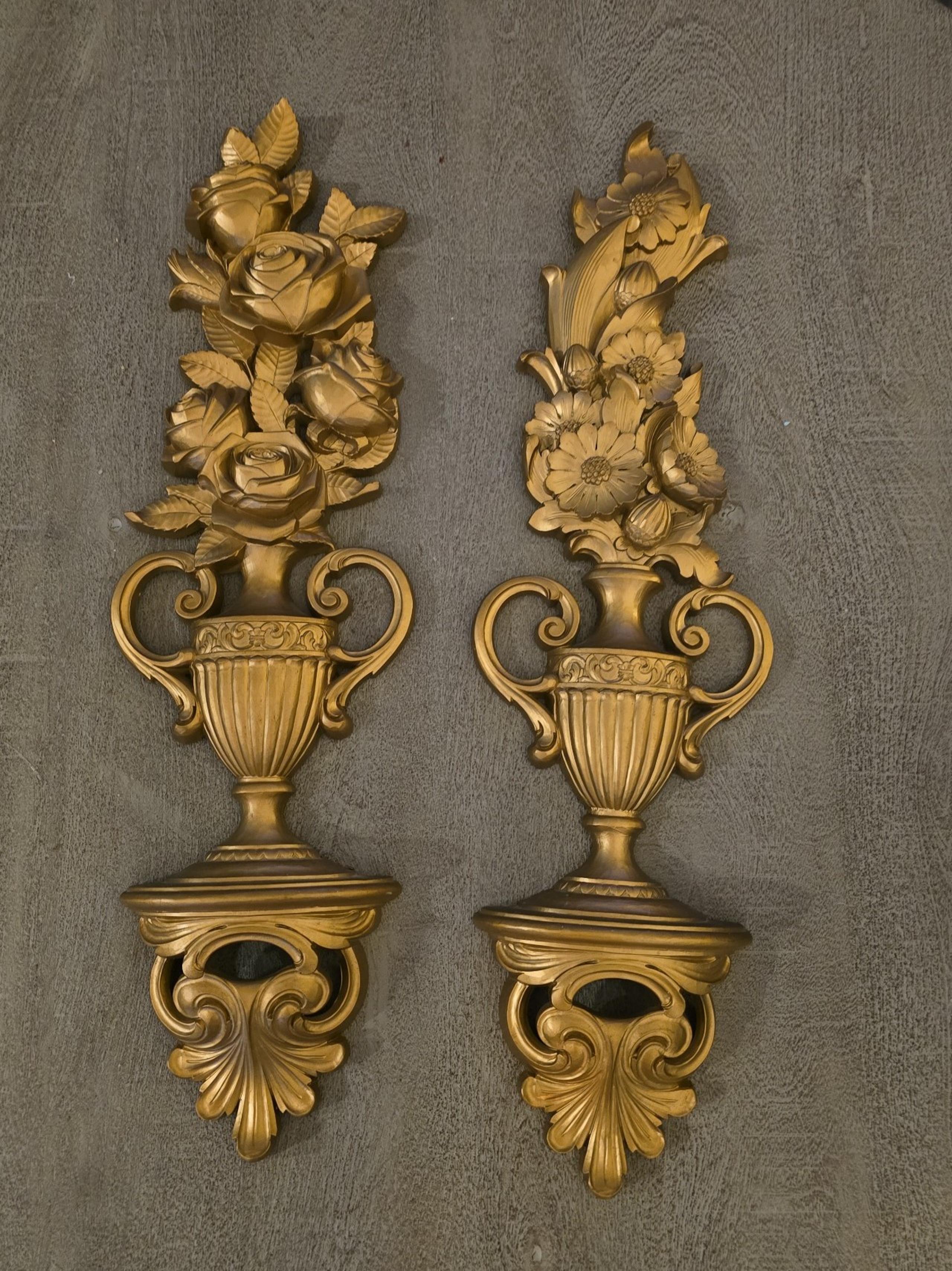 Pair of Vintage Syroco Floral Wall Hangings 1970