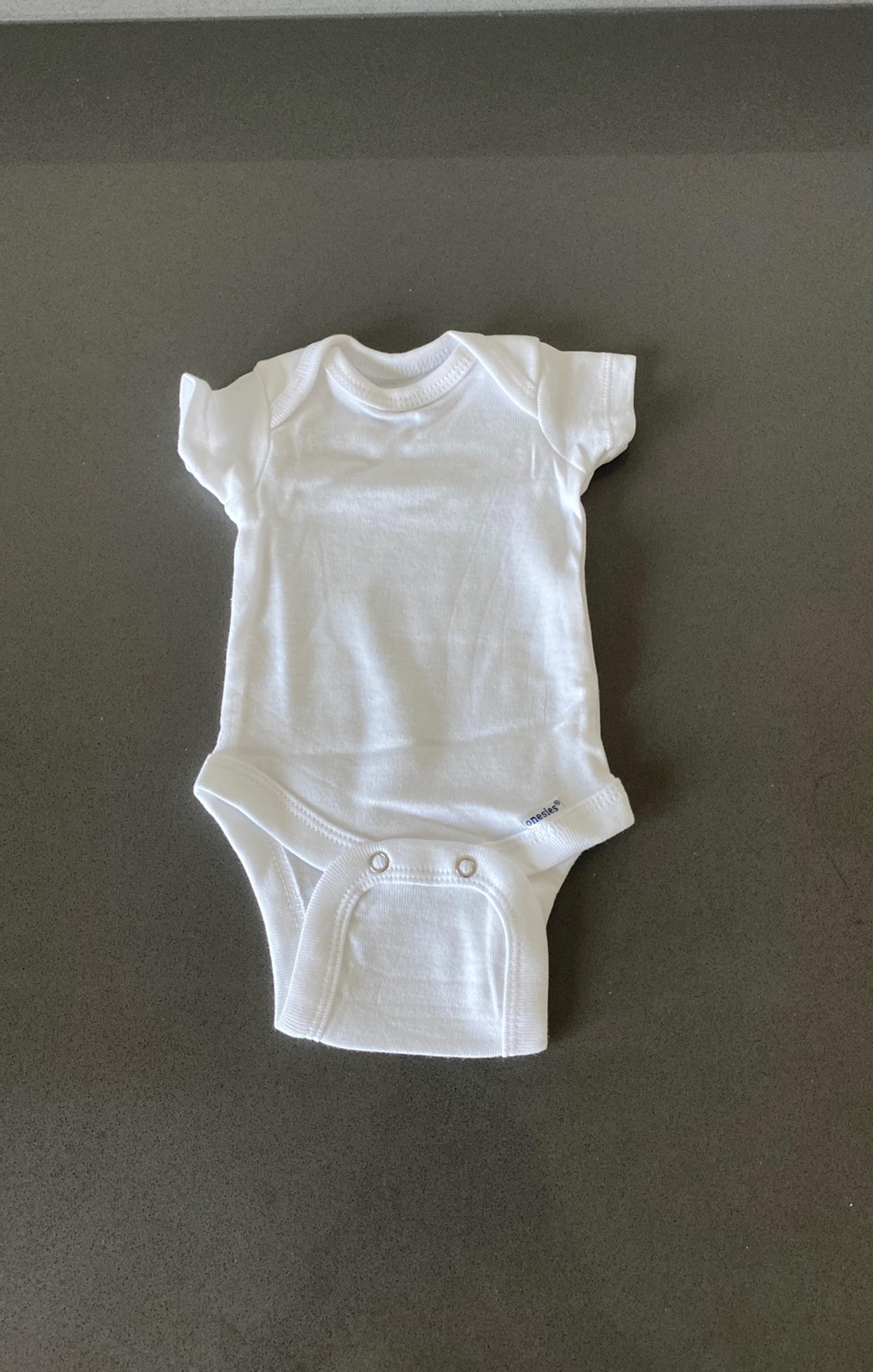 New 8pc Onesies PREEM