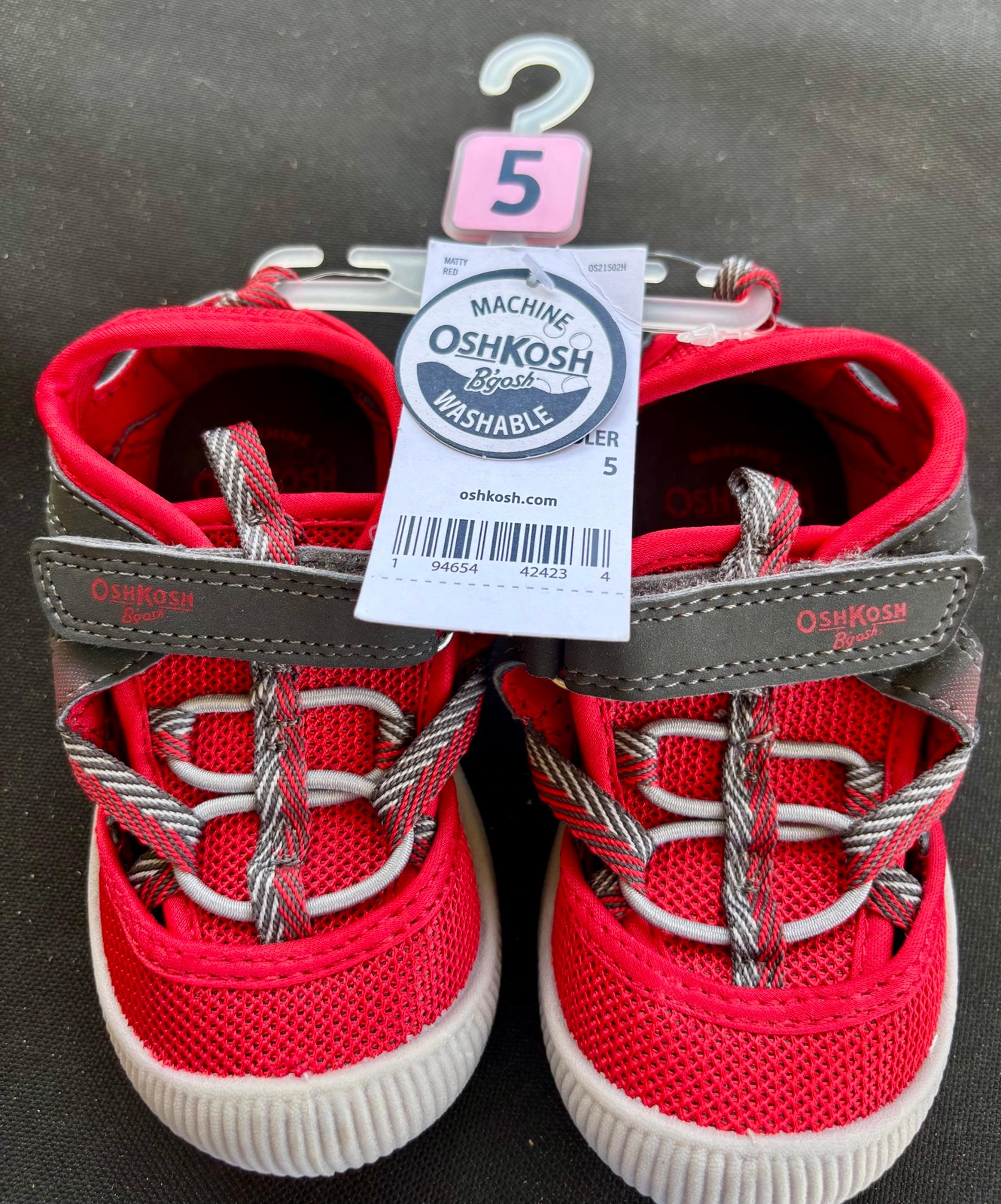 Oshkosh shoes size 5 nwt bump toe sandals water summer boys