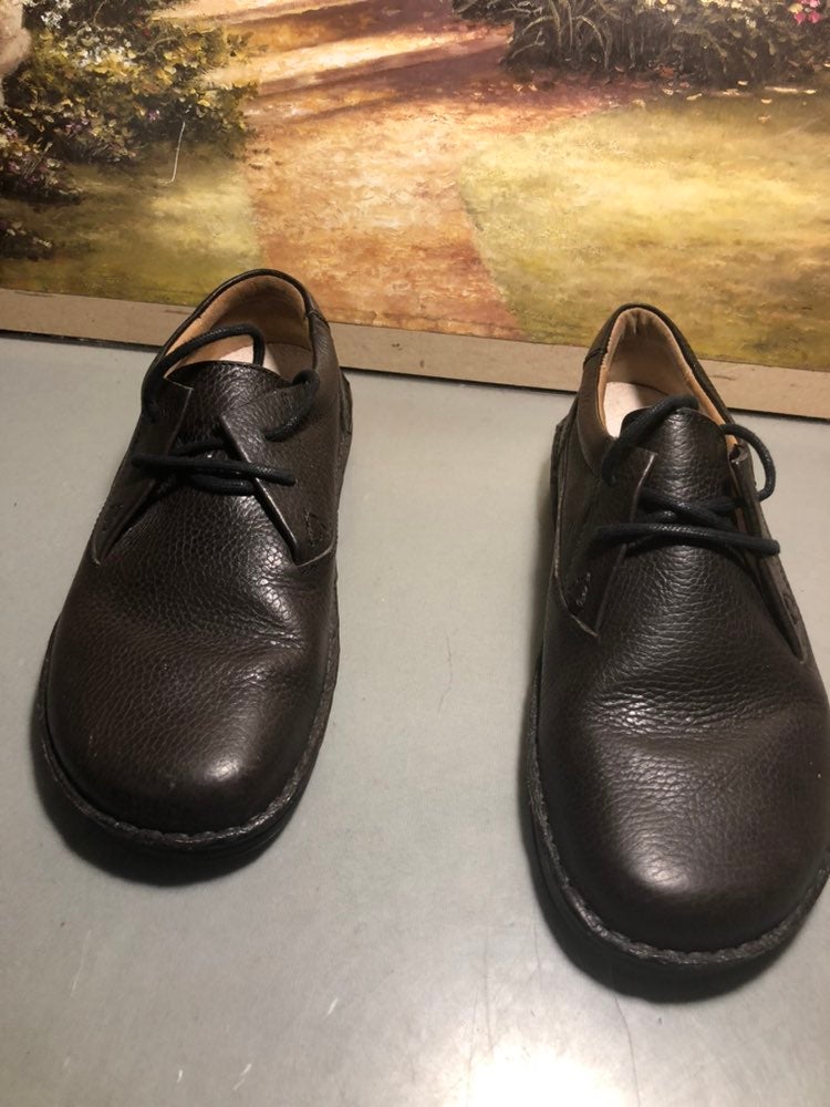 Birkenstock unisex shoes Sz 41