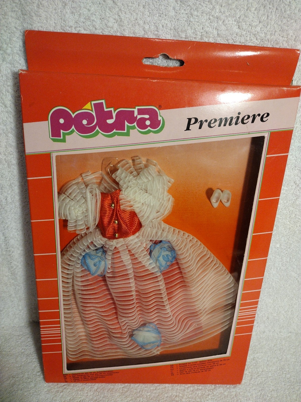 Petra Premiere Outfit
