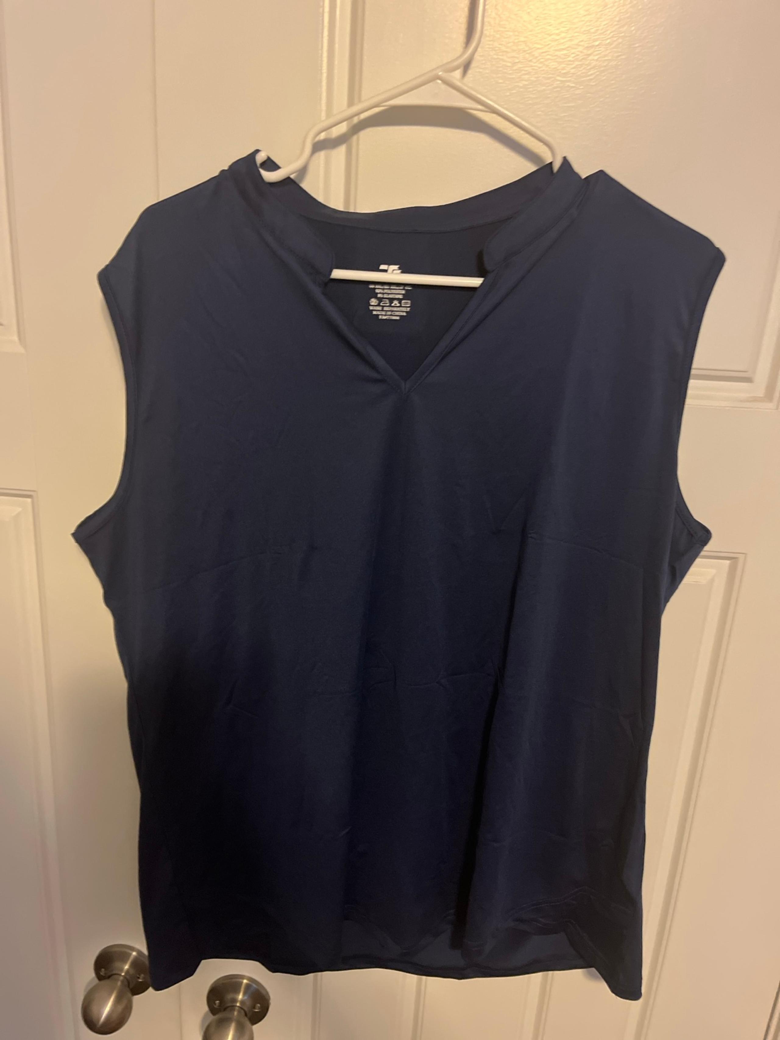 Women’s sleeveless active top size XXL