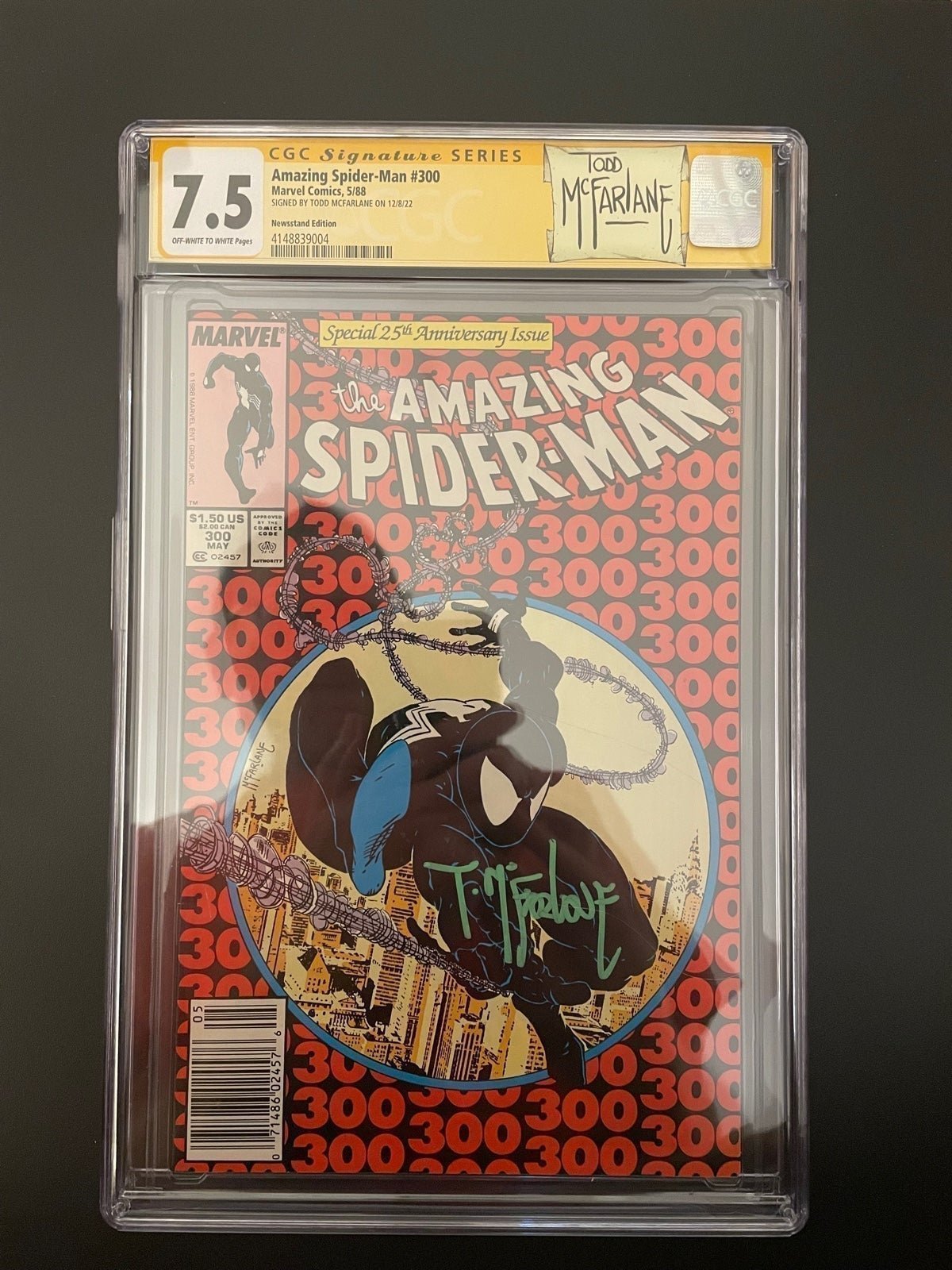 Spiderman #300 (1988) - CGC 7.5 - Signed by Todd McFarlane - MEGA KEY, NEWSSTAND