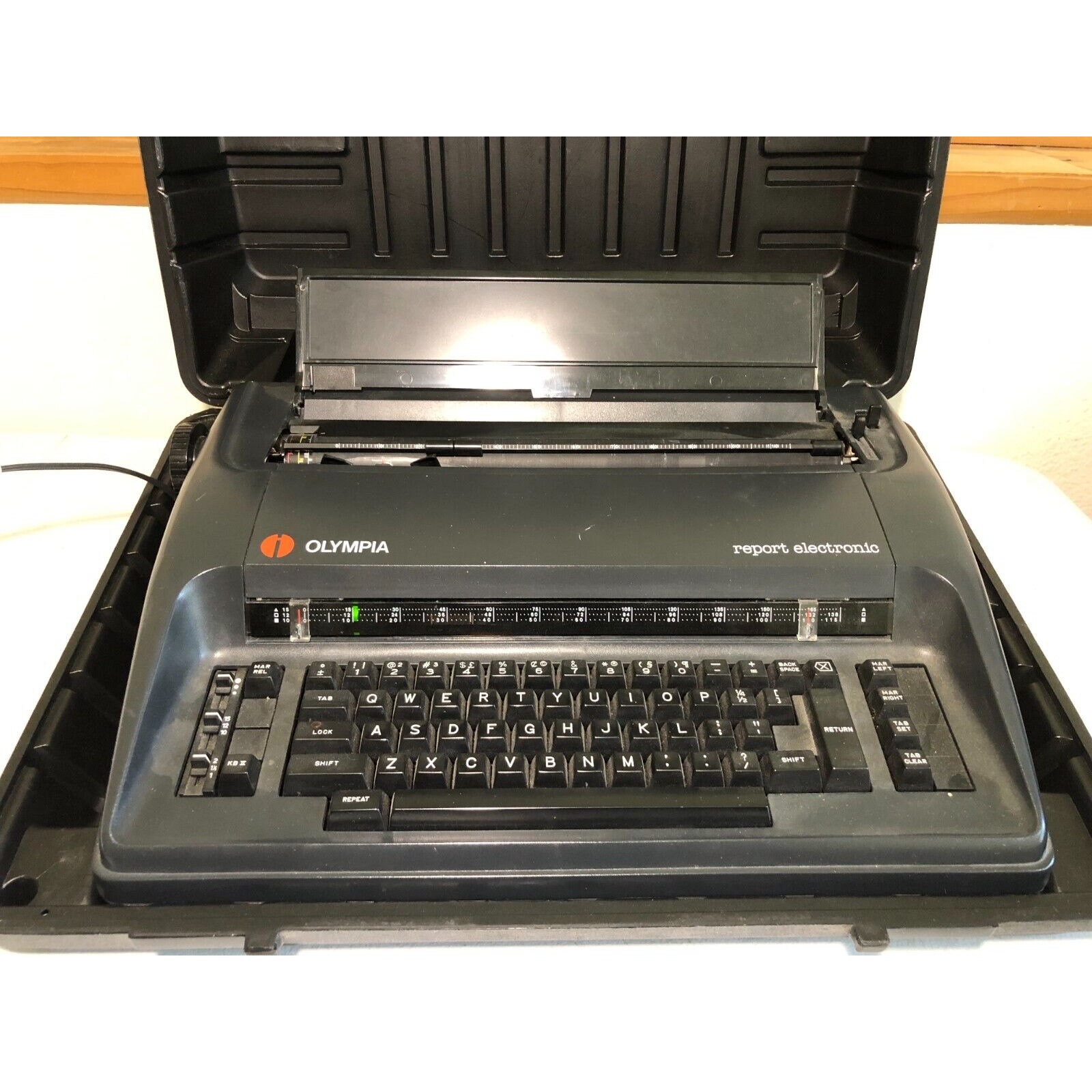 Olympia Report Electronic Typewriter Vintage Typing Word Processor Erase PARTS