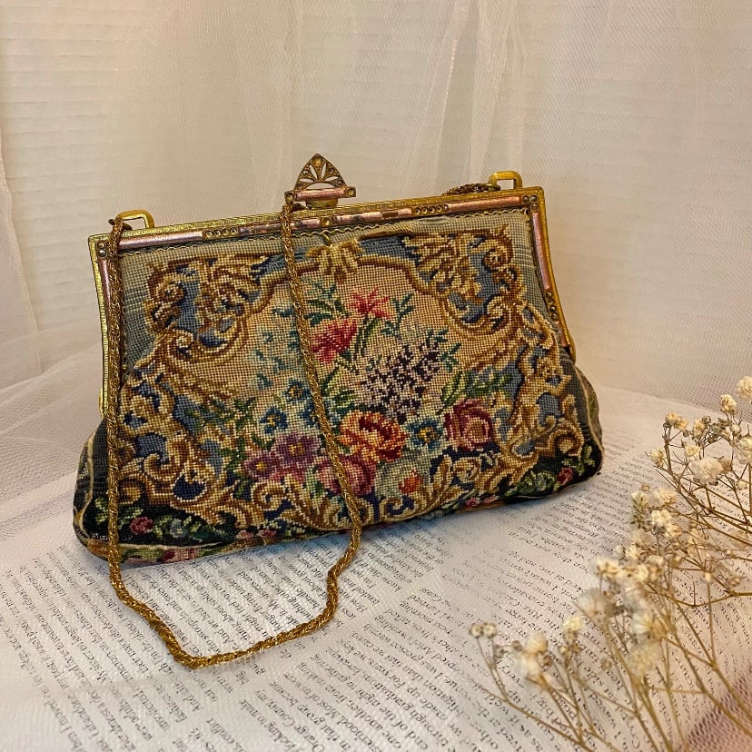 Victorian Tapestry Embroidered Purse