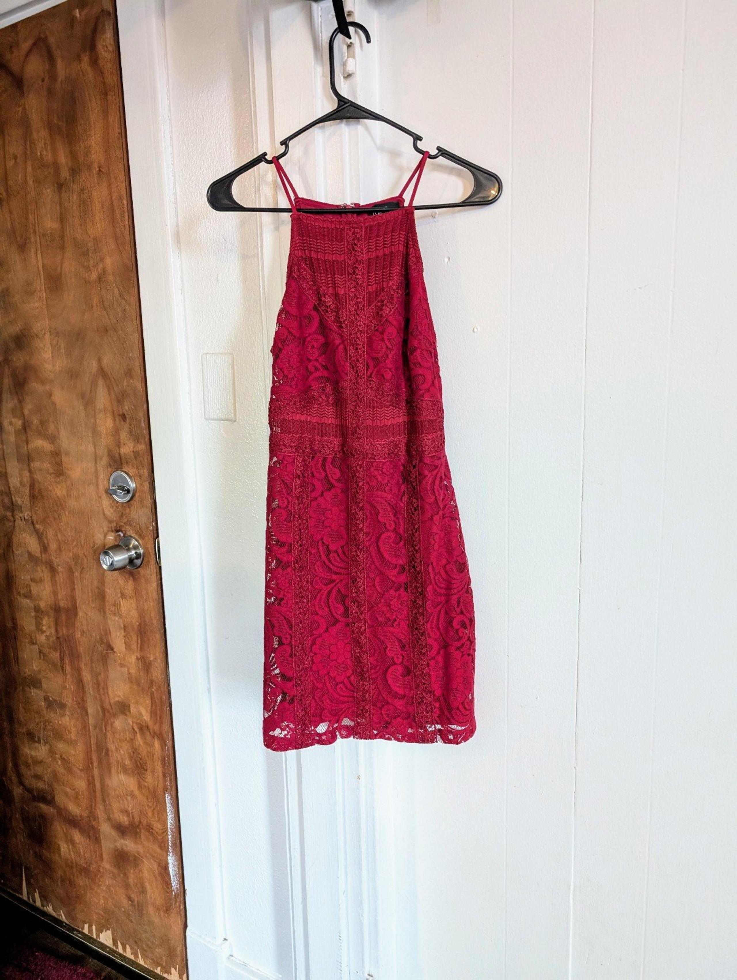 Red Sleeveless Dress