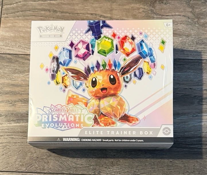Pokemon Prismatic Evolutions ETB