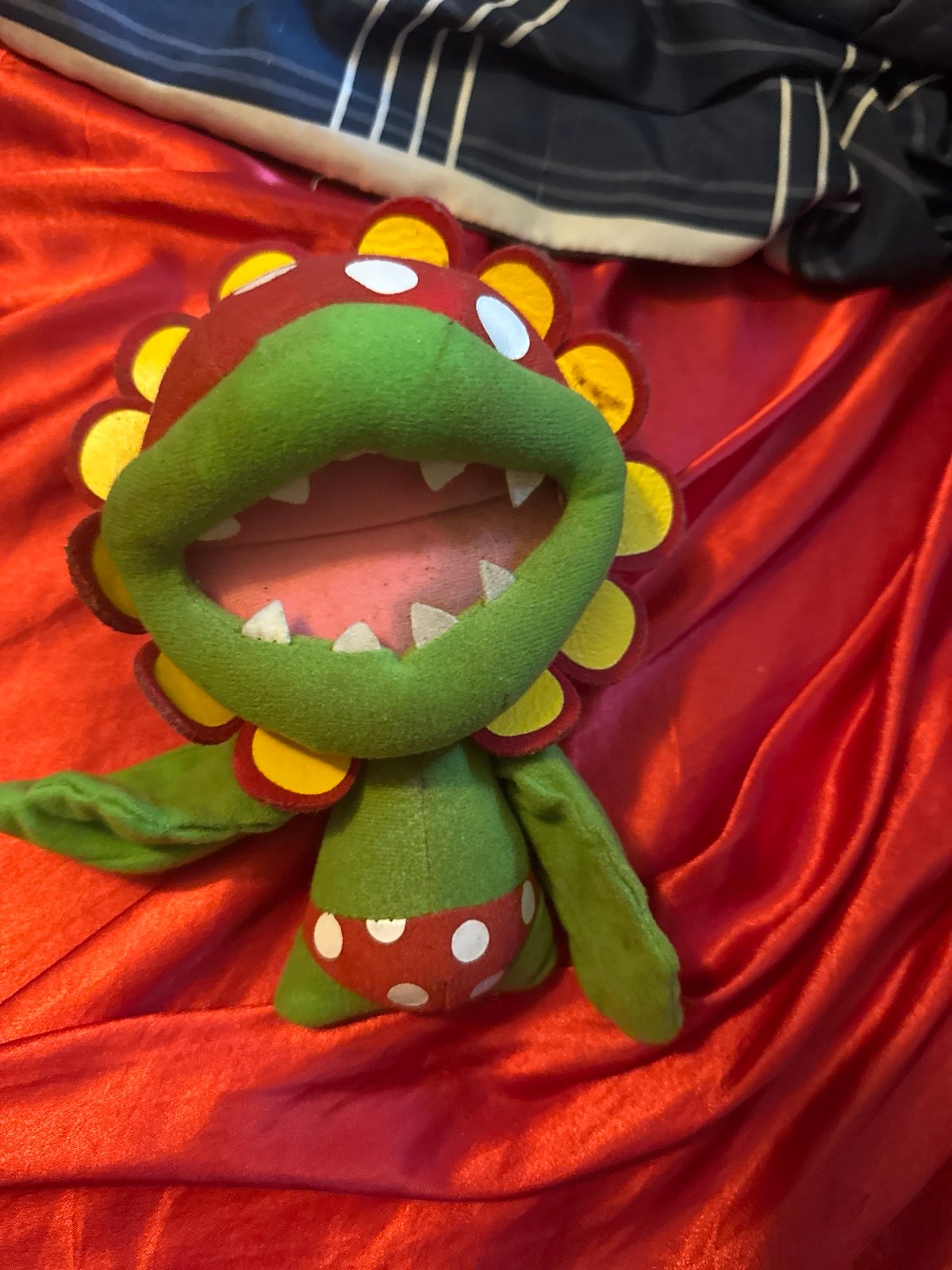 RARE Official 2008 Super Mario Bros 7 PETEY PIRANHA Plush Nintendo Corgi (read)