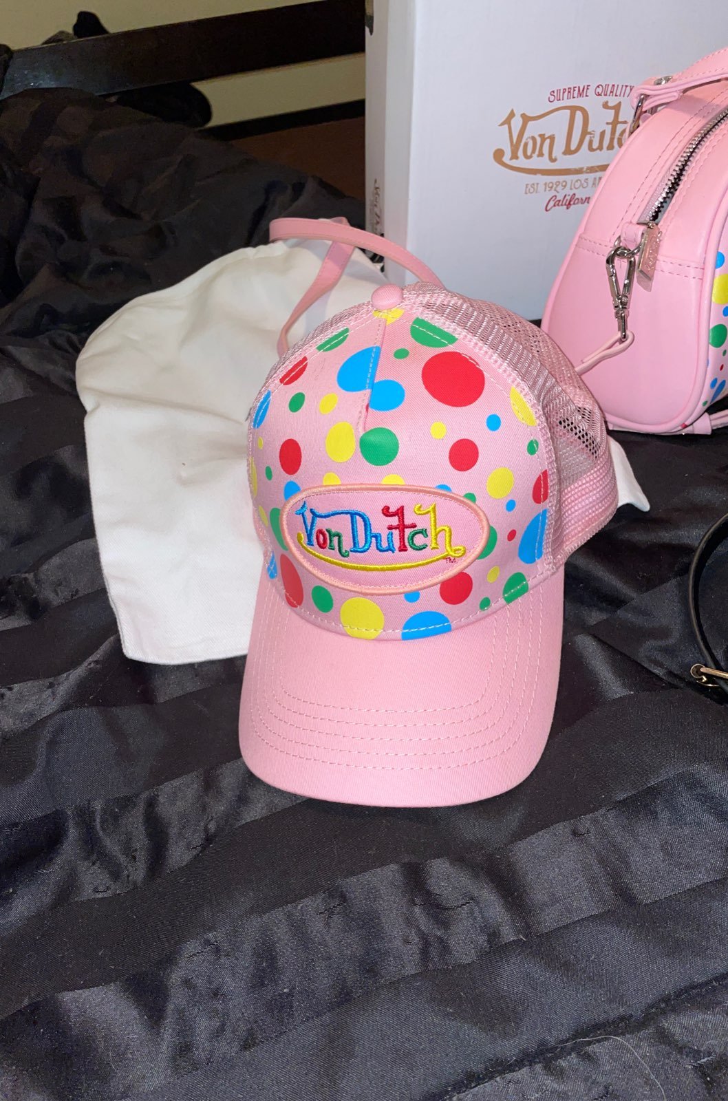Von dutch hat and bag