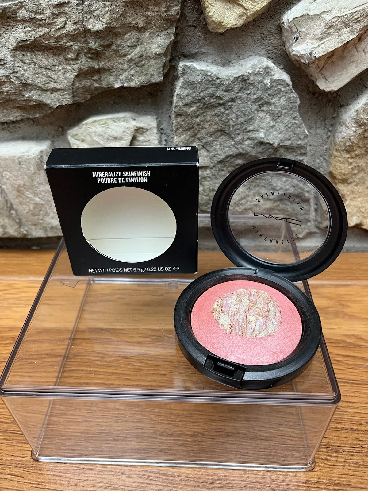 New Mac Cosmetics Semi Precious Rose Quartz Mineralize Skinfinish Powder Face