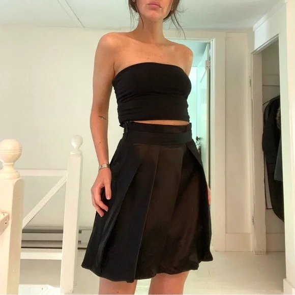 Club Monaco Pleated Satin Mini Bubble Skirt Black Size 0