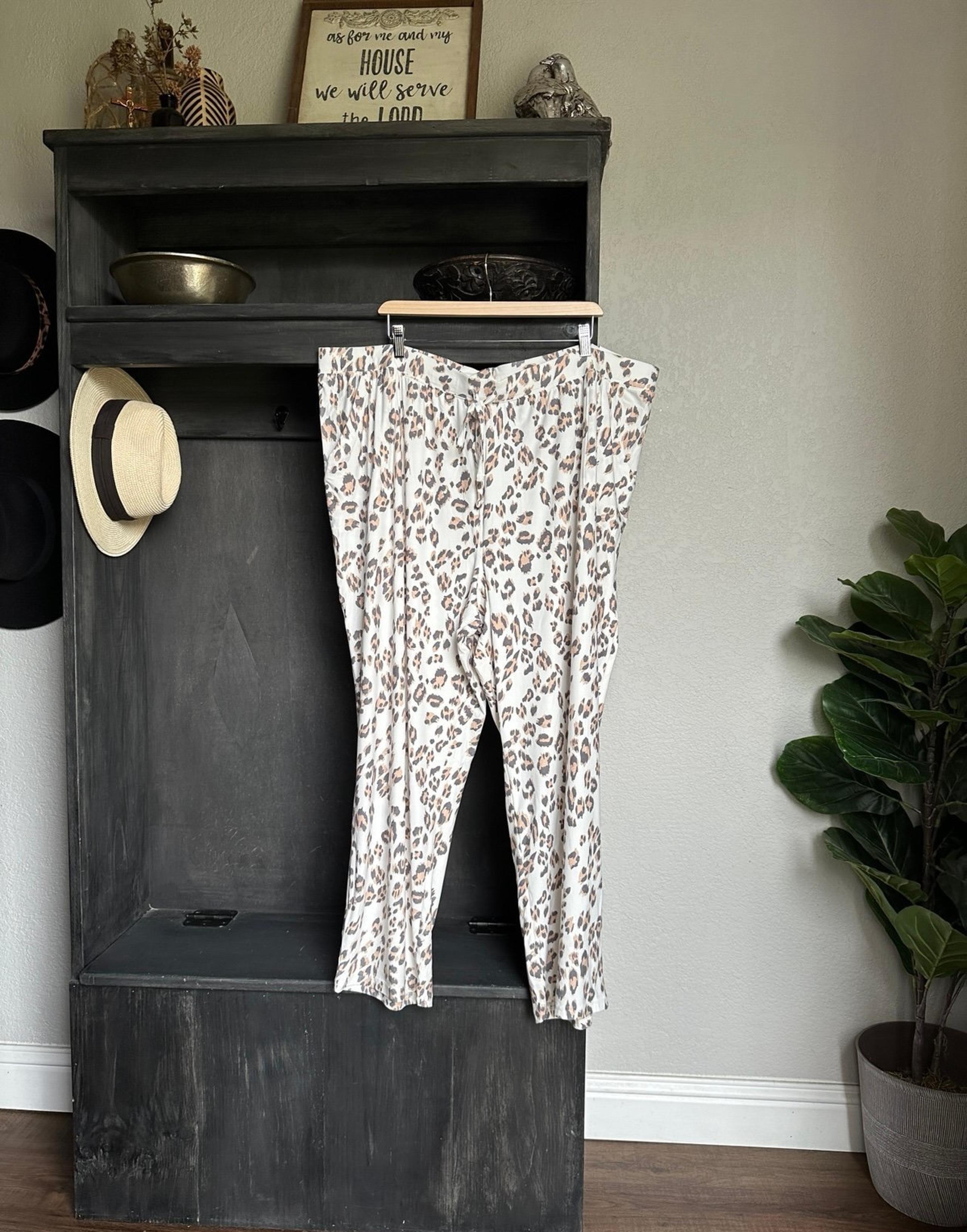 Sonoma Womens Plus Size Pajama Pants  Cheetah Print Mid Rise / Sleep Bottoms