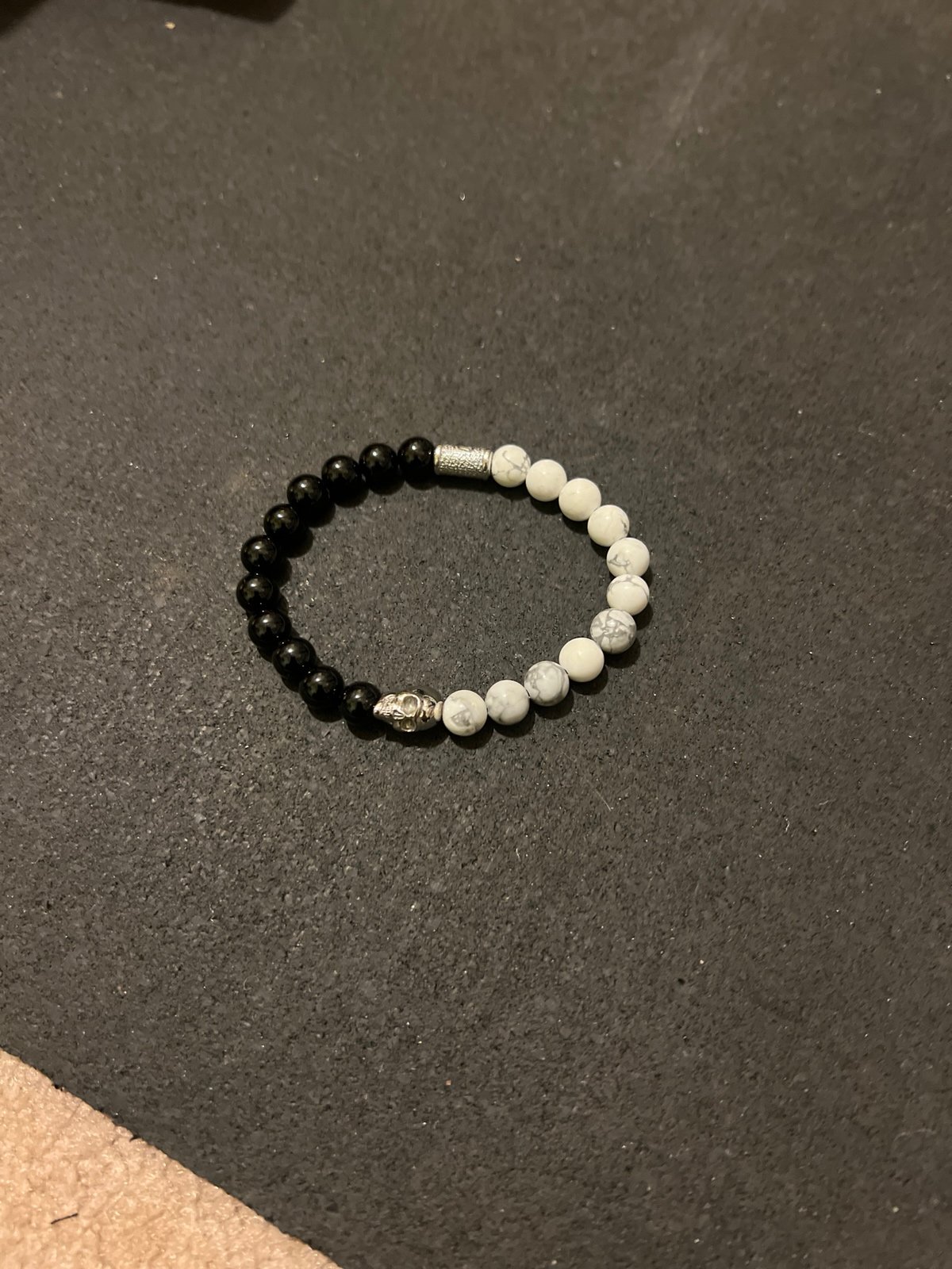 Black and white skeleton hd bracelet