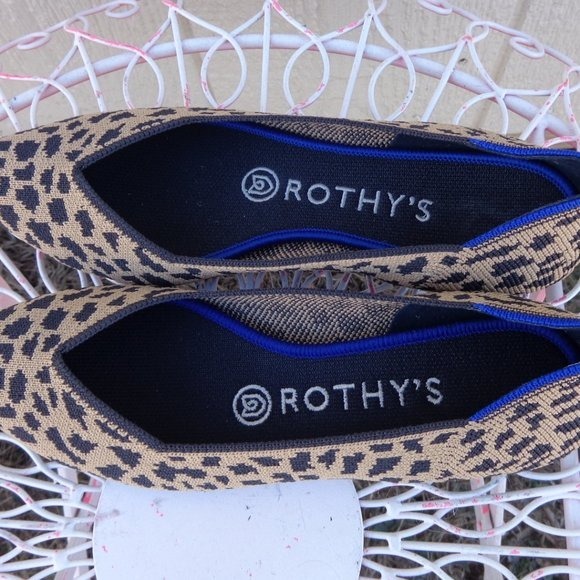 Nwob Rothys Leopard Animal Cheetah Jacquard Point Flats 6.5 Women's Flats