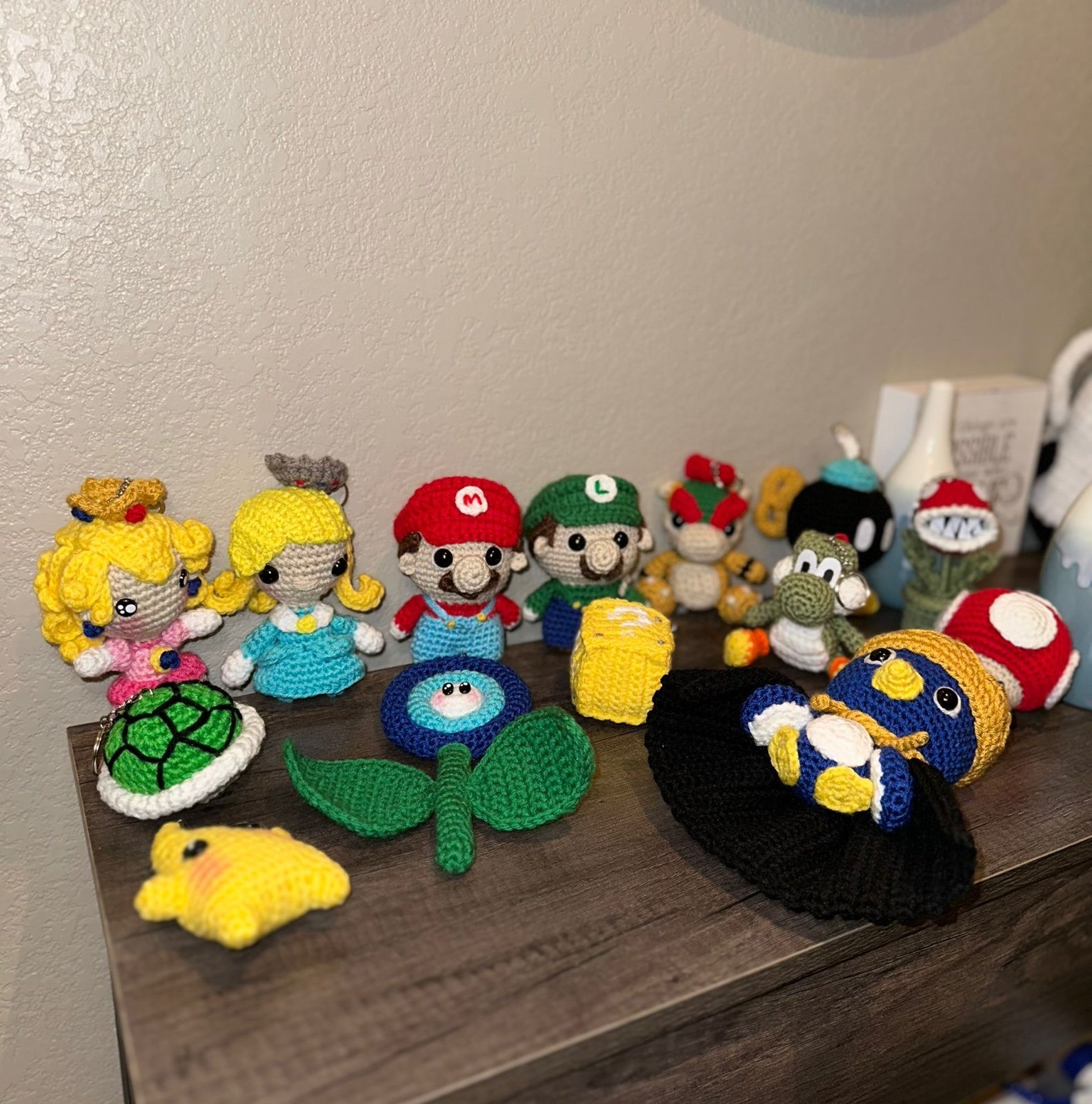 Mario Bros - 14 Crochet Keychains