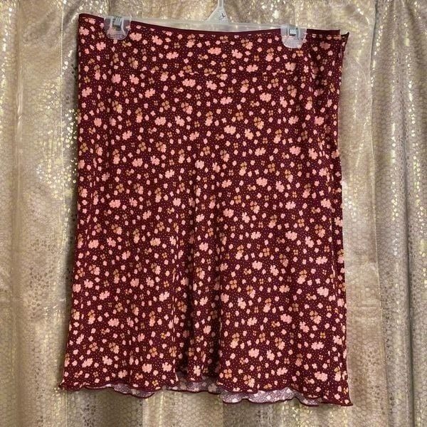 Free People IRL Plum Combo Maroon Floral Flutter Skirt Size 8 NWOT