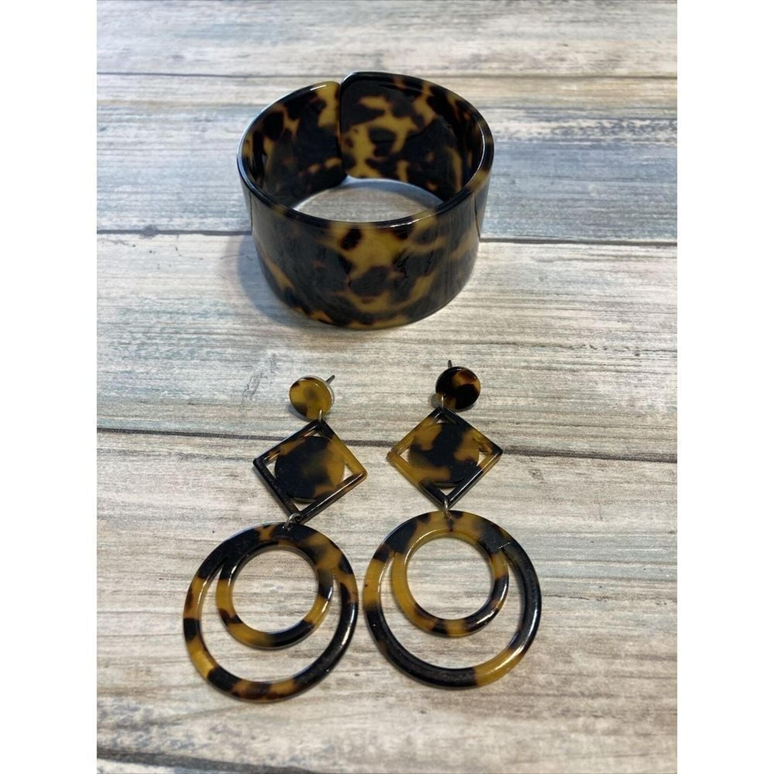 Tortoise Earrings Bracelet set acetate Acrylic Wide Geometric Drop dangle NWOT