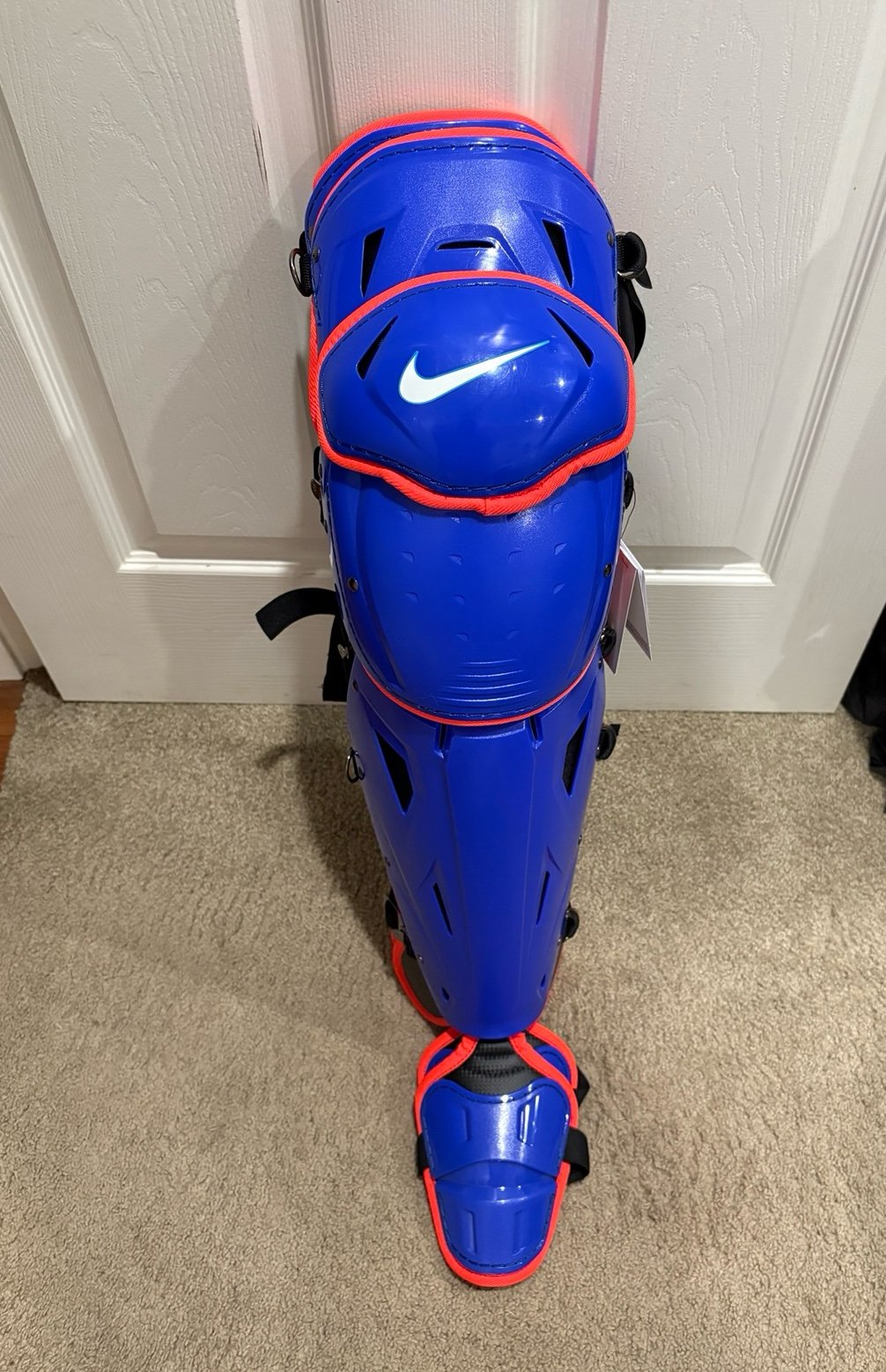Nike Diamond Elite Leg Guards 17” BNWT