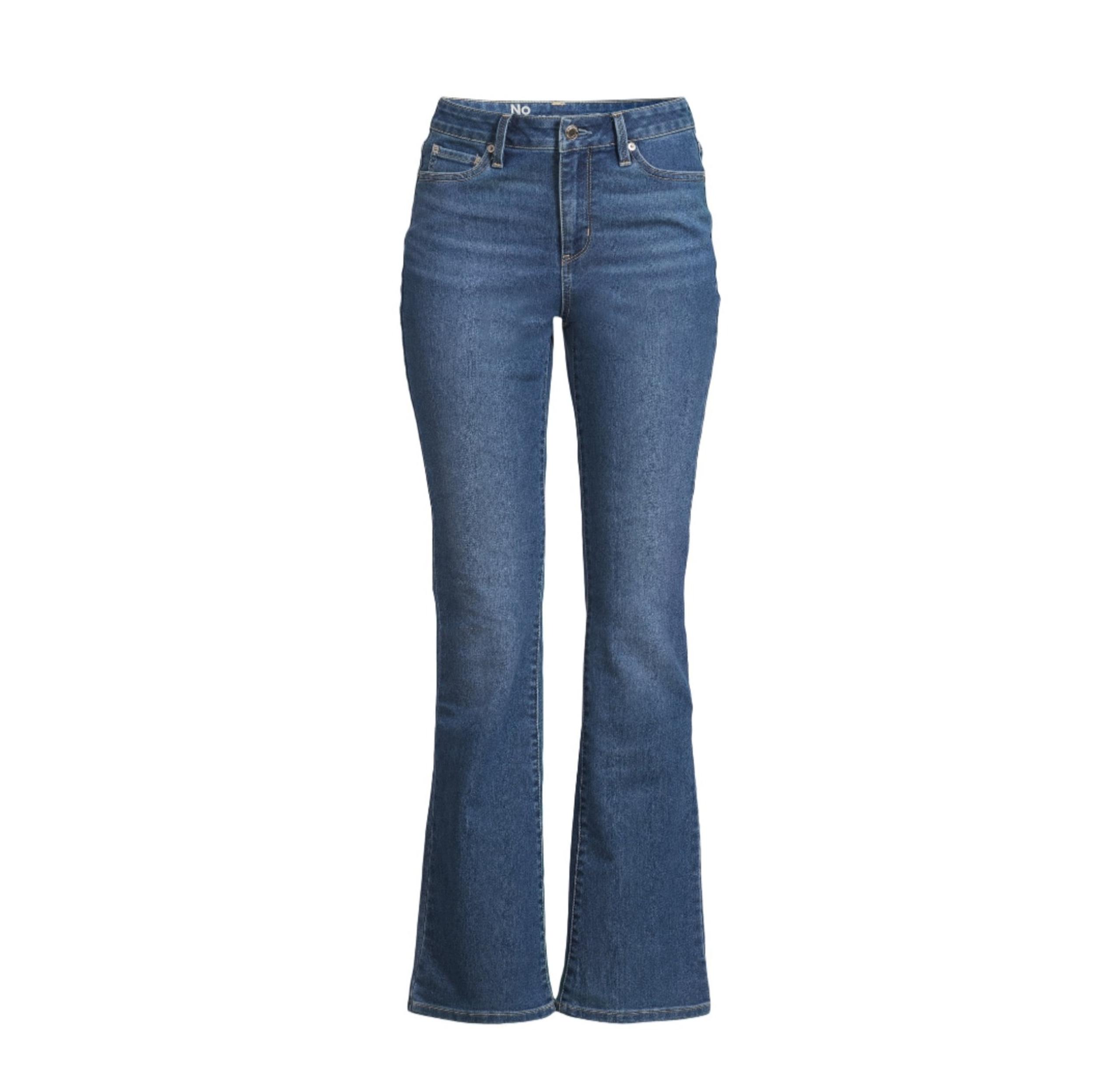 No Boundaries Women's Size 16 Mid Rise Bootcut Jeans Medium Wash