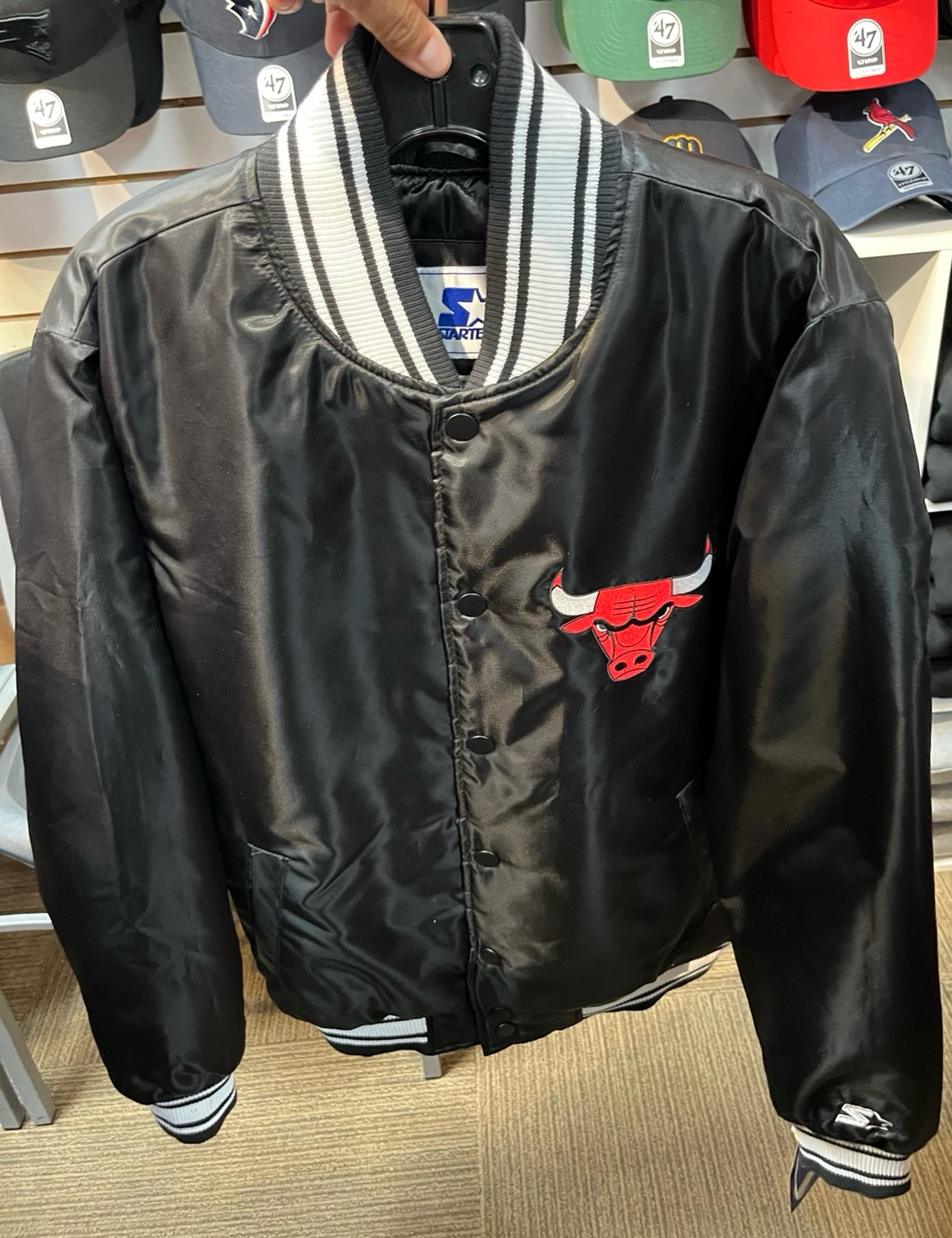 Men’s Starter Chicago Bulls Black Satin Varsity Bomber Jacket