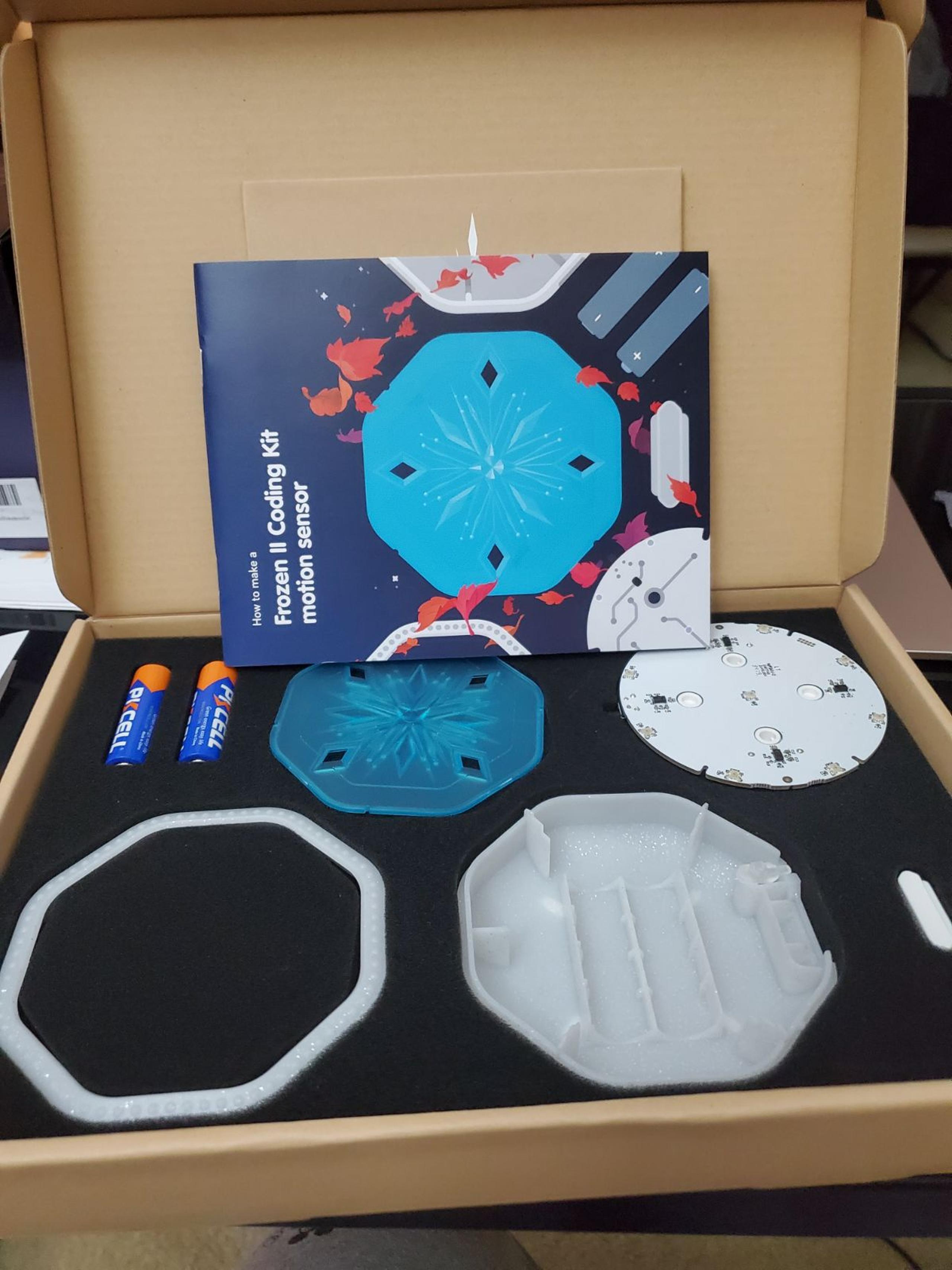 Kano disney frozen II coding kit