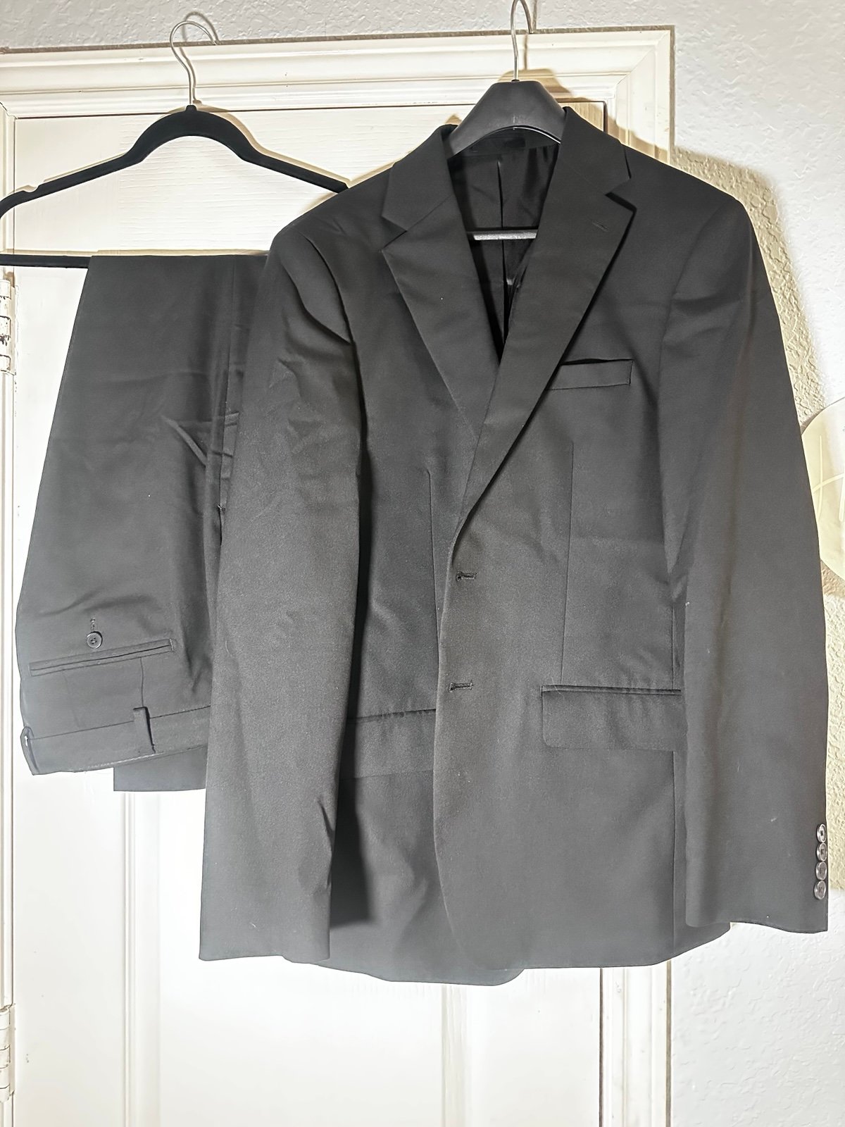 Men's Calvin Klein Black Two Piece Suit Set Coat 40/Pants 36