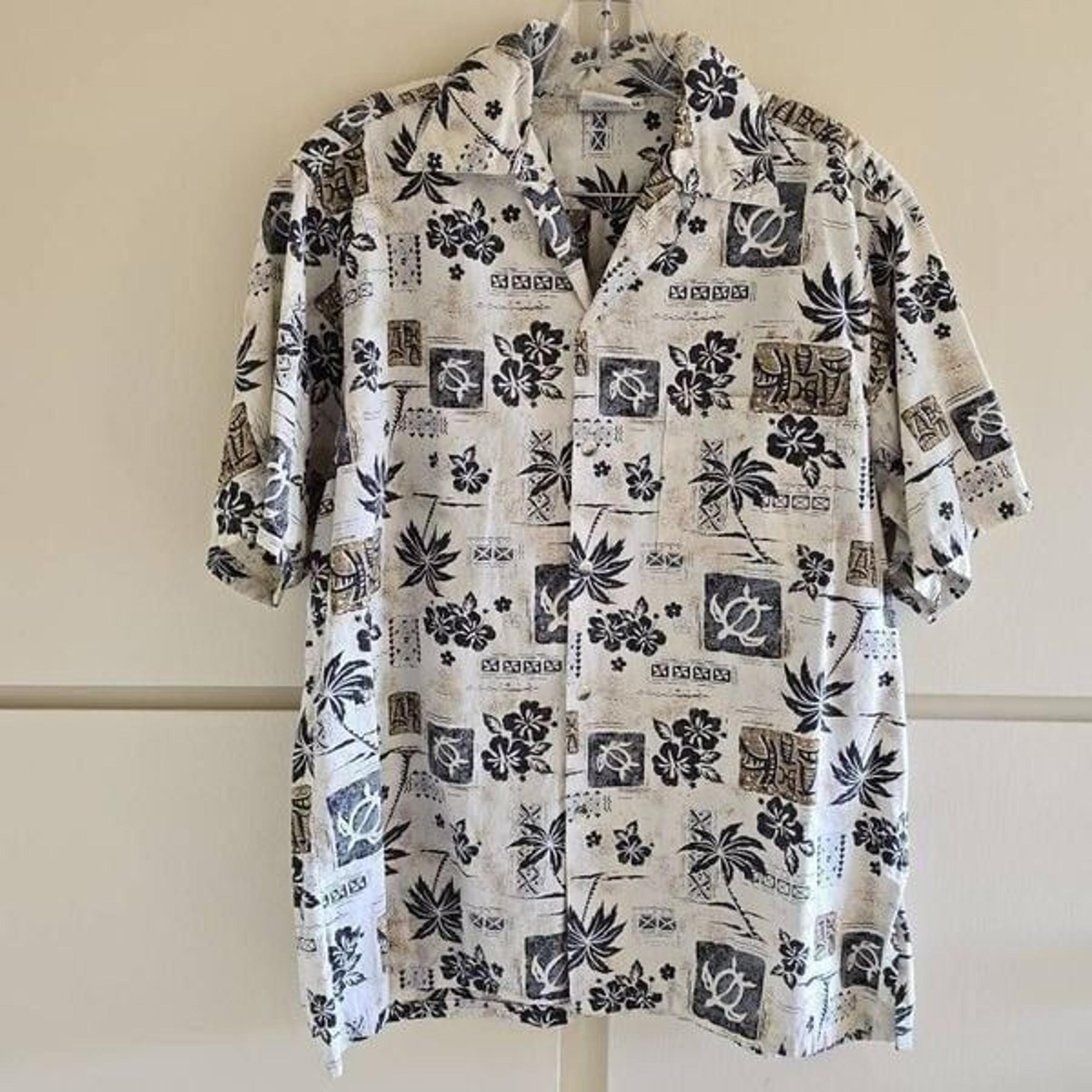 Go Barefoot Reverse Print Vintage Ivory/Black Hawaiian Shirt. Palm tree, hibiscu