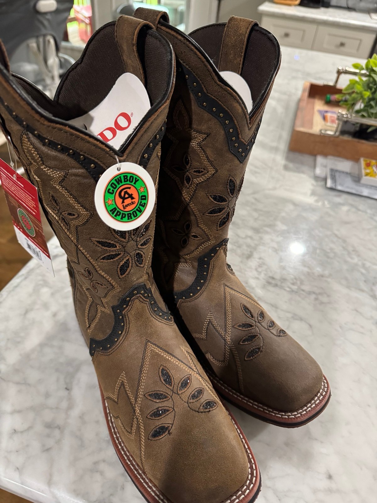 Women’s cowboy boots