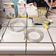 Medela Breast pump and Accessories