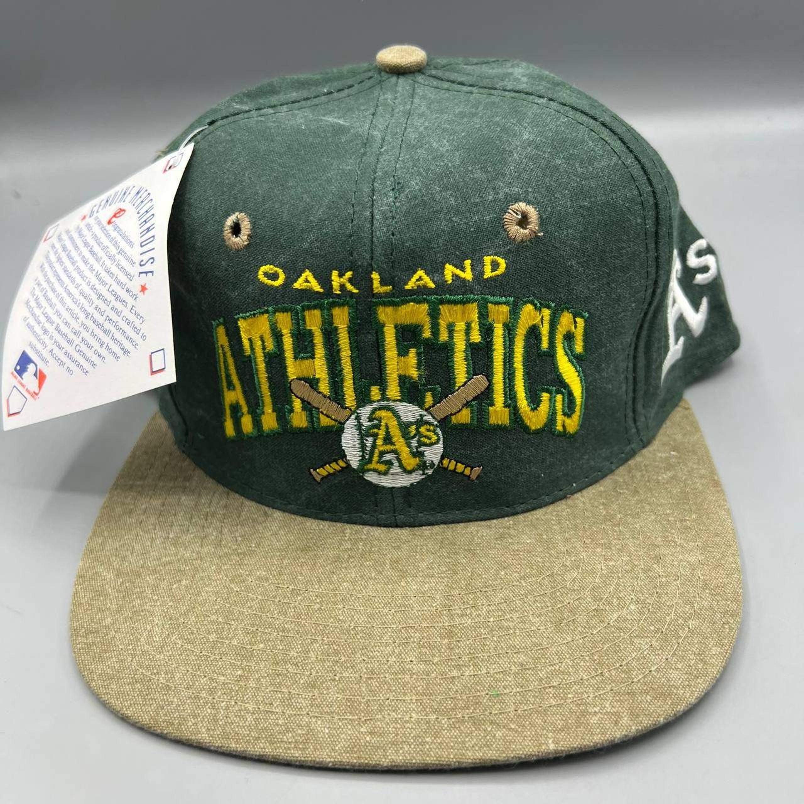 Vintage Oakland Athletics Hat Men Green Brown Signatures MLB Snap Back Cap New