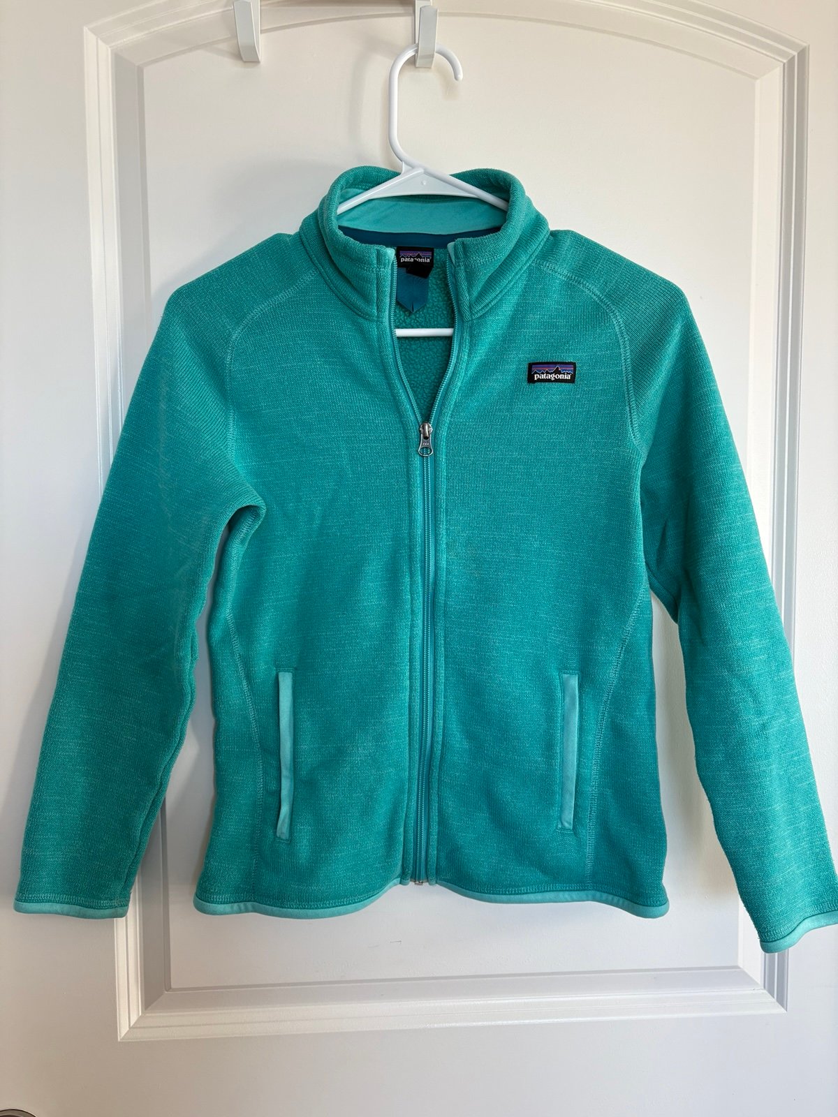 Girls Patagonia zip up jacket