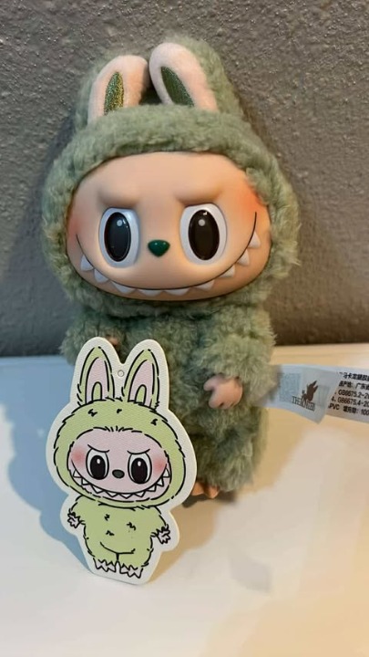 Labubu The Monsters Exciting Macaron Vinyl Face Series Green