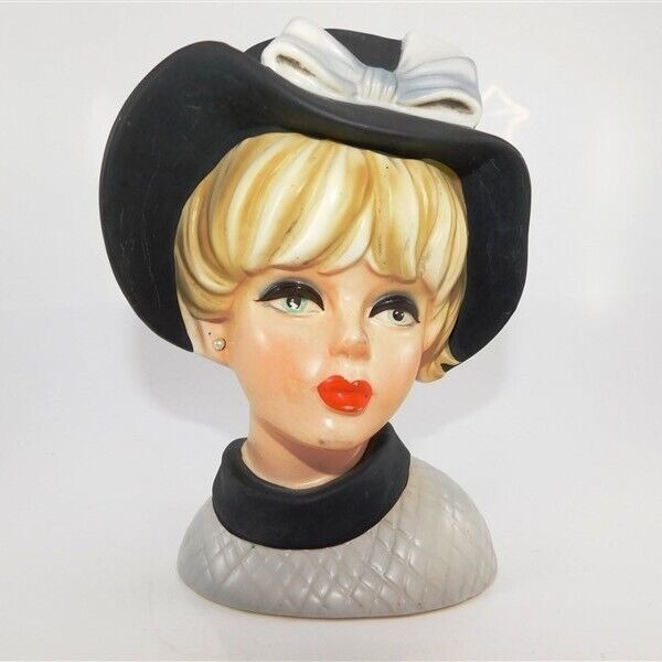 490/2144 NapCo Ware C7495 Blonde Woman With Black Hat Porcelain Vase