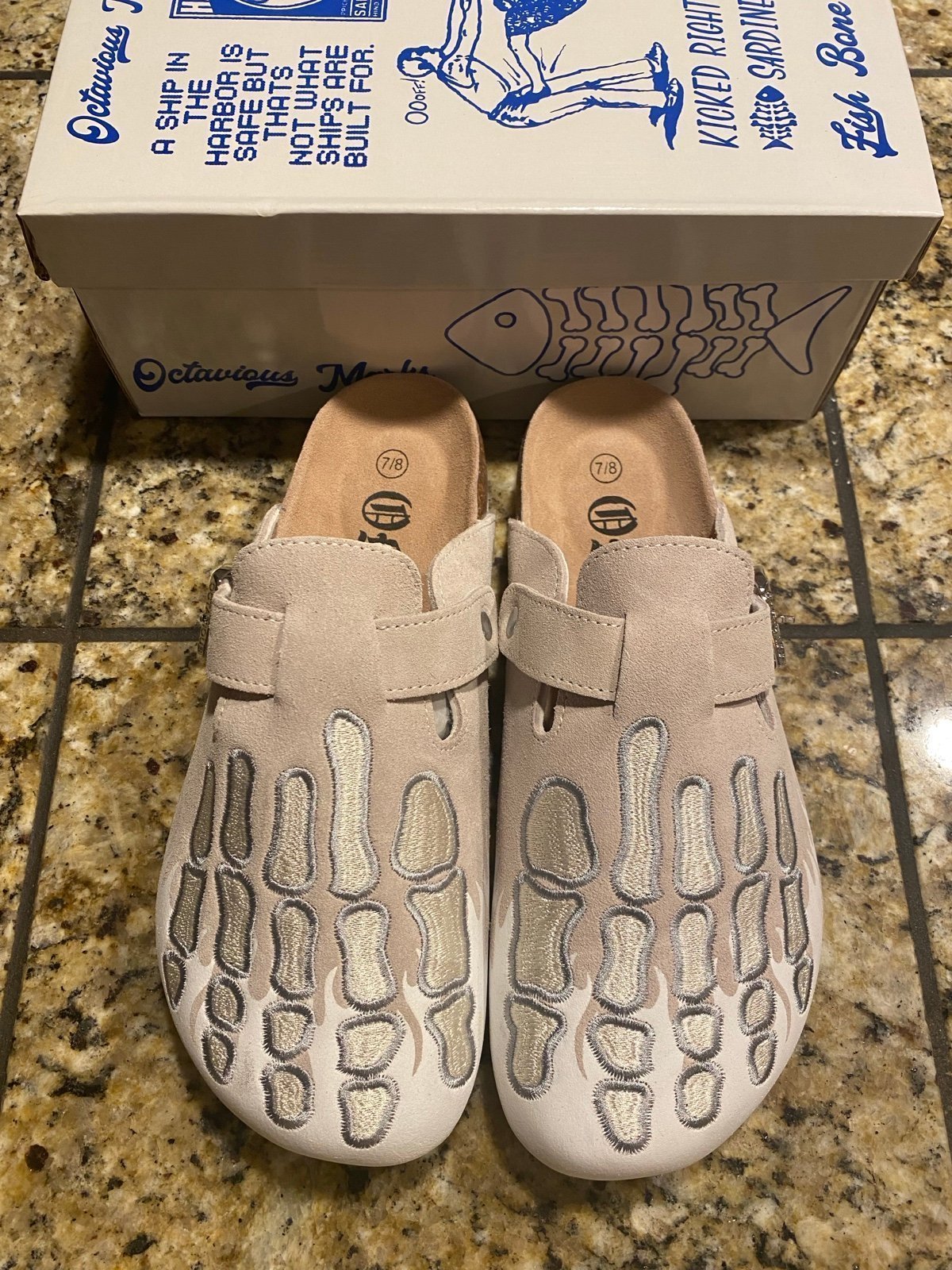 NIB Octavius Marks Fish Bone Clogs Gray Men’s 7/8 = Women’s 9/10