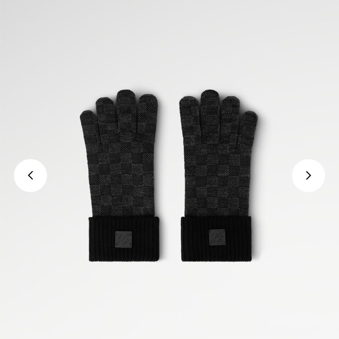 LOUIS VUITTON Black Knit Gloves