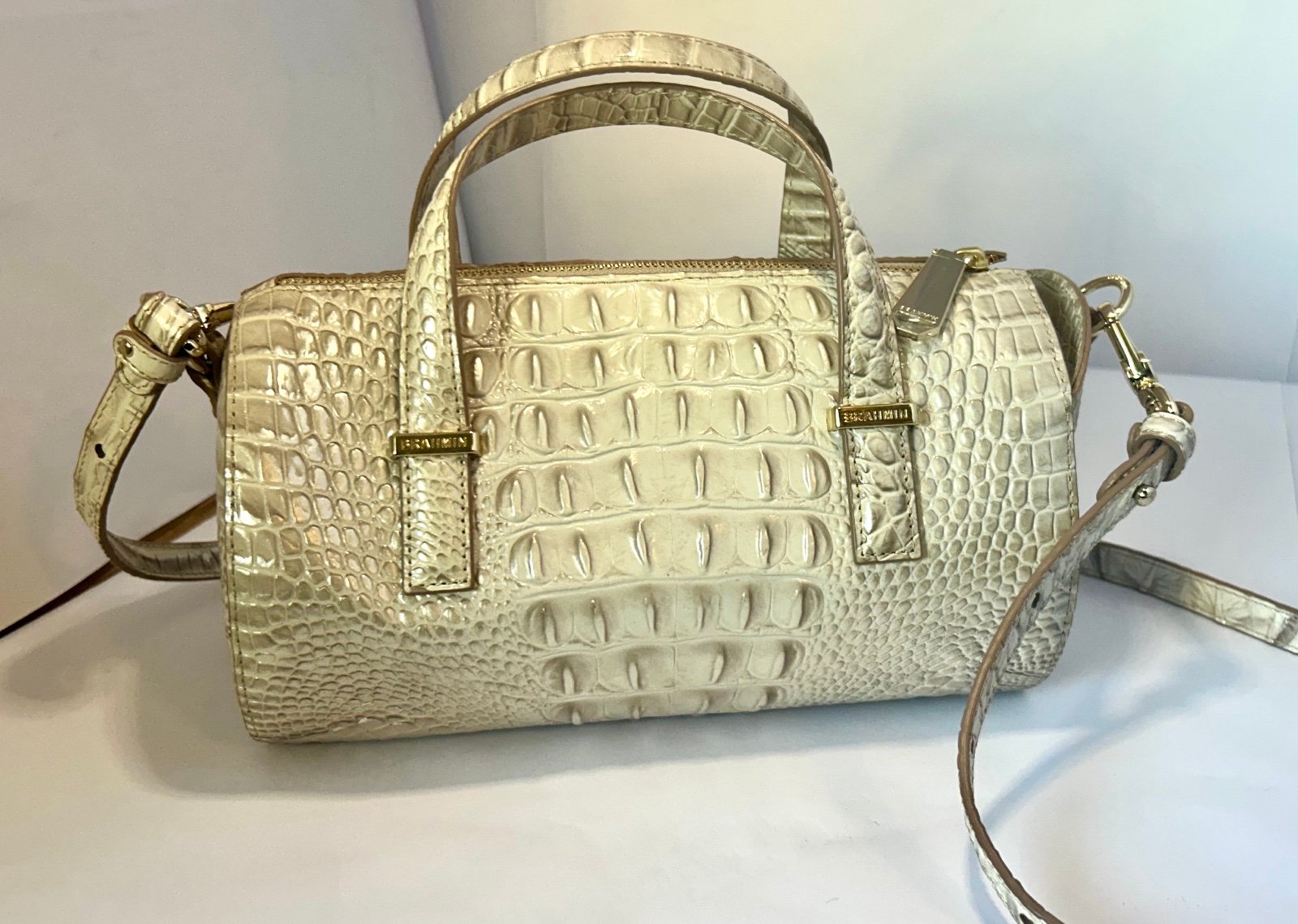 Brahmin Alligator Purse Cream 10.5” wide & 7.5” tall