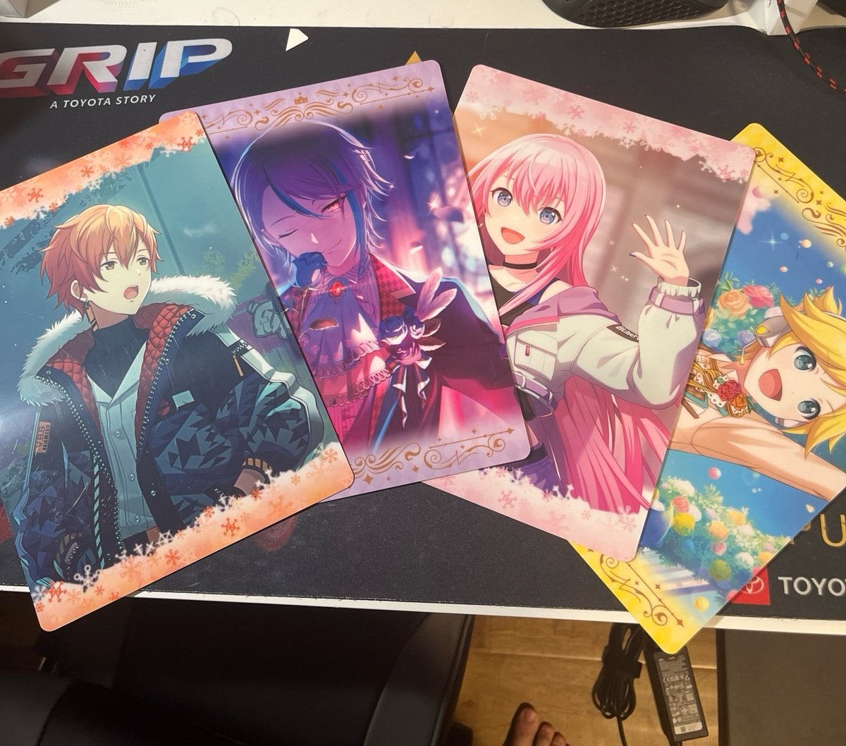 Official Project Sekai Akito/Rui/Luka/Len plastic art display