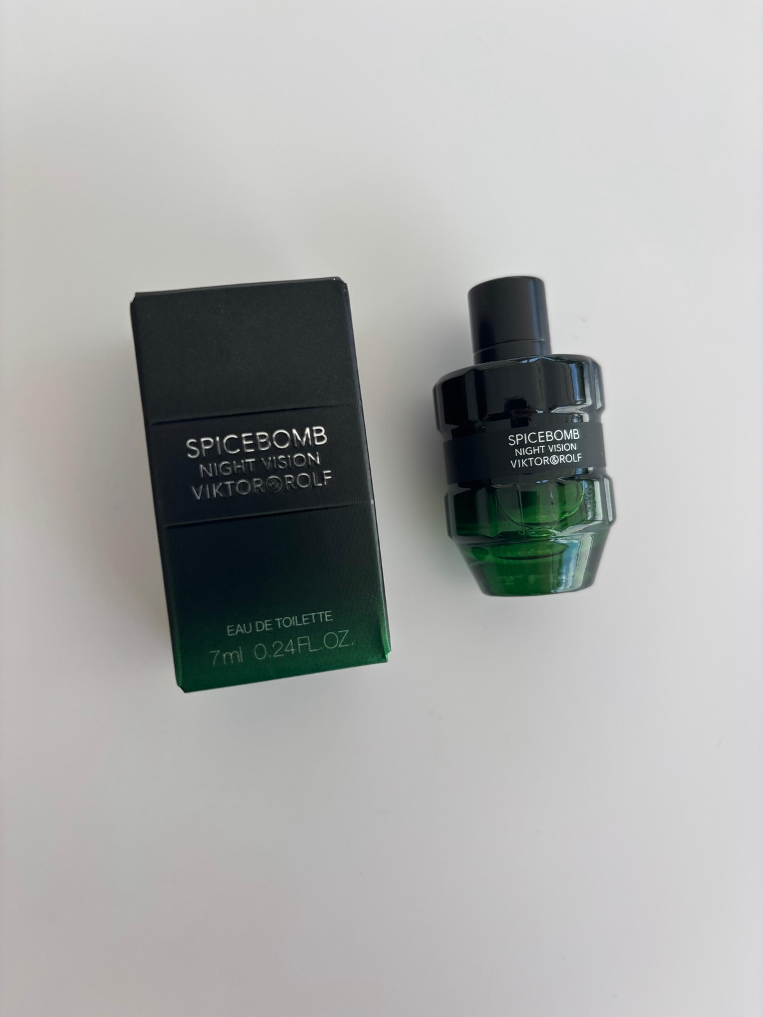 Viktor & Rolf Spicebomb Night Vision Eau de Toilette Mini Travel Size 0.24 fl.oz