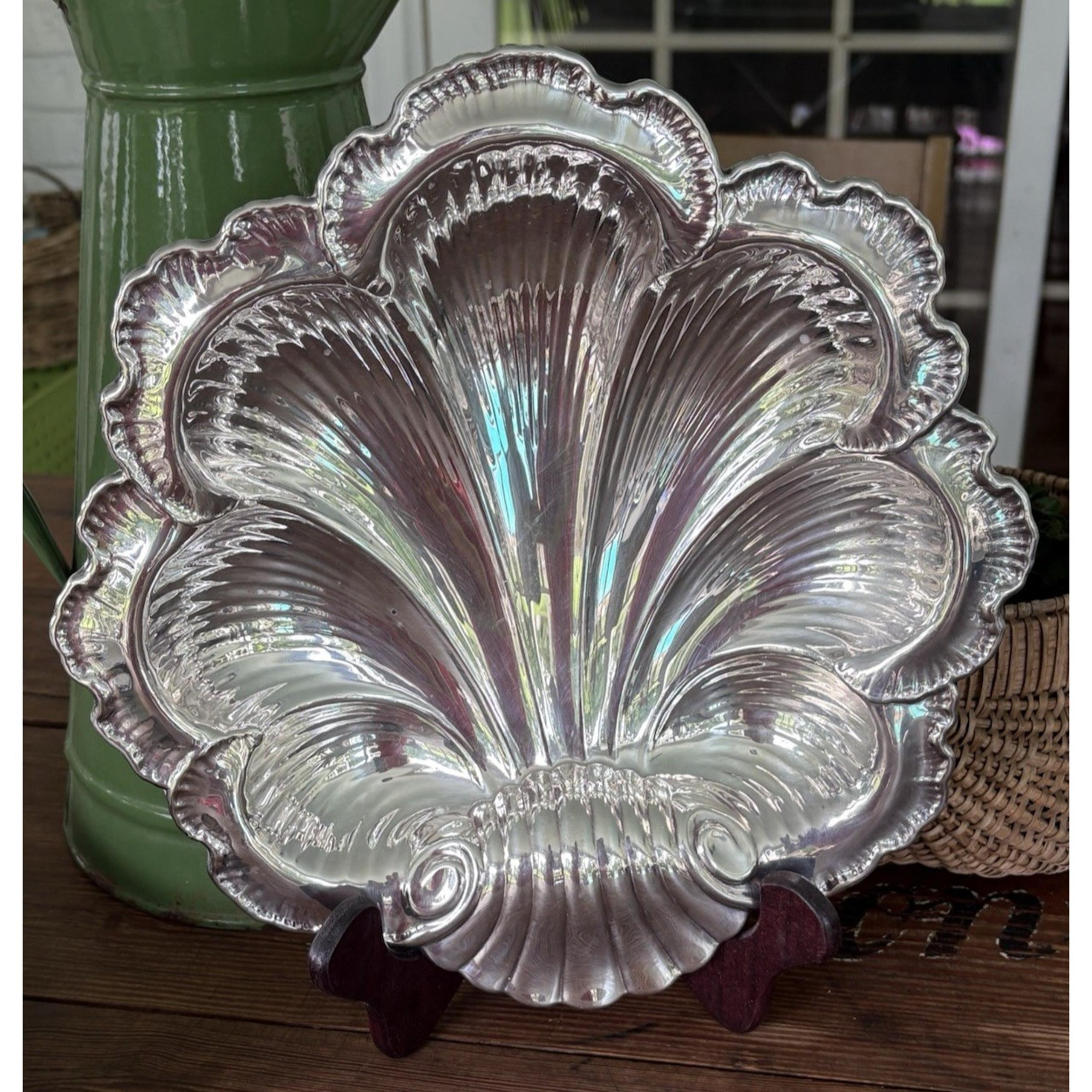 Vintage Silver Plate Gorham Clam Shell Bowl Dish EP YC623 12" x 11"