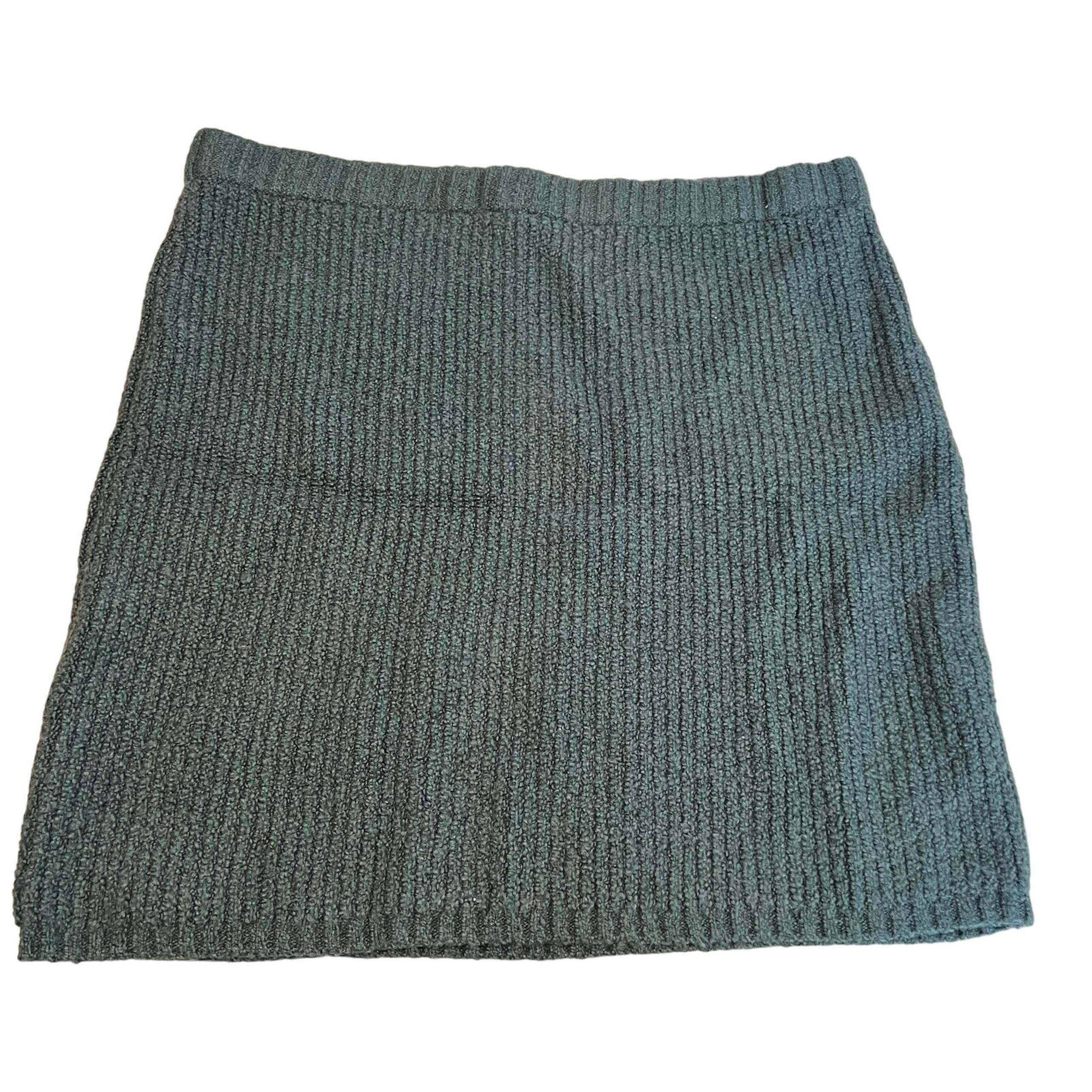 Universal Thread Women's Dark Green Mini Sweater Skirt - Size Large - NWT