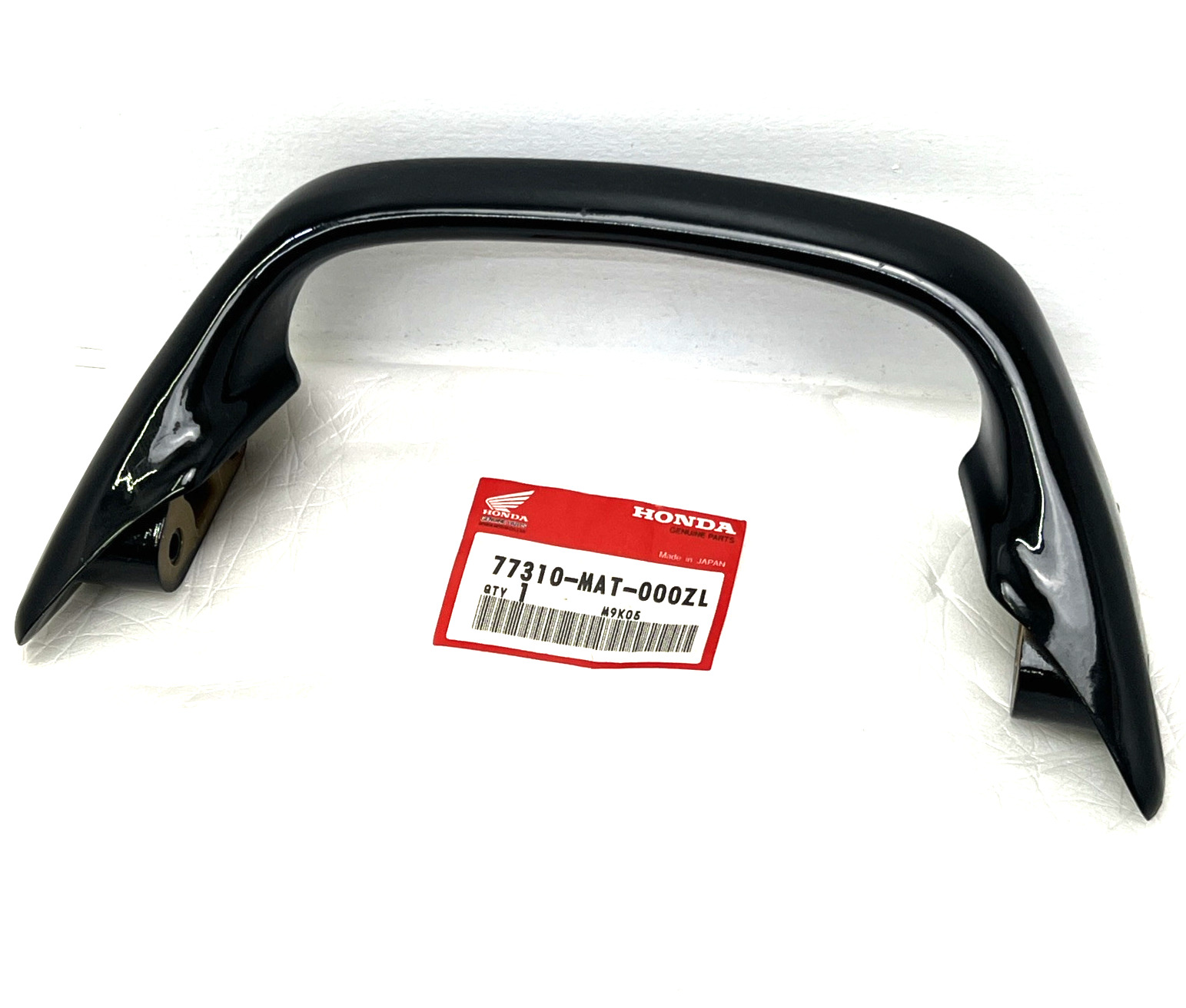 HONDA 77310-MAT-000Z L CBR1100XX SUPER BLACKBIRD MOTORCYCLE REAR GRIP 1999-00