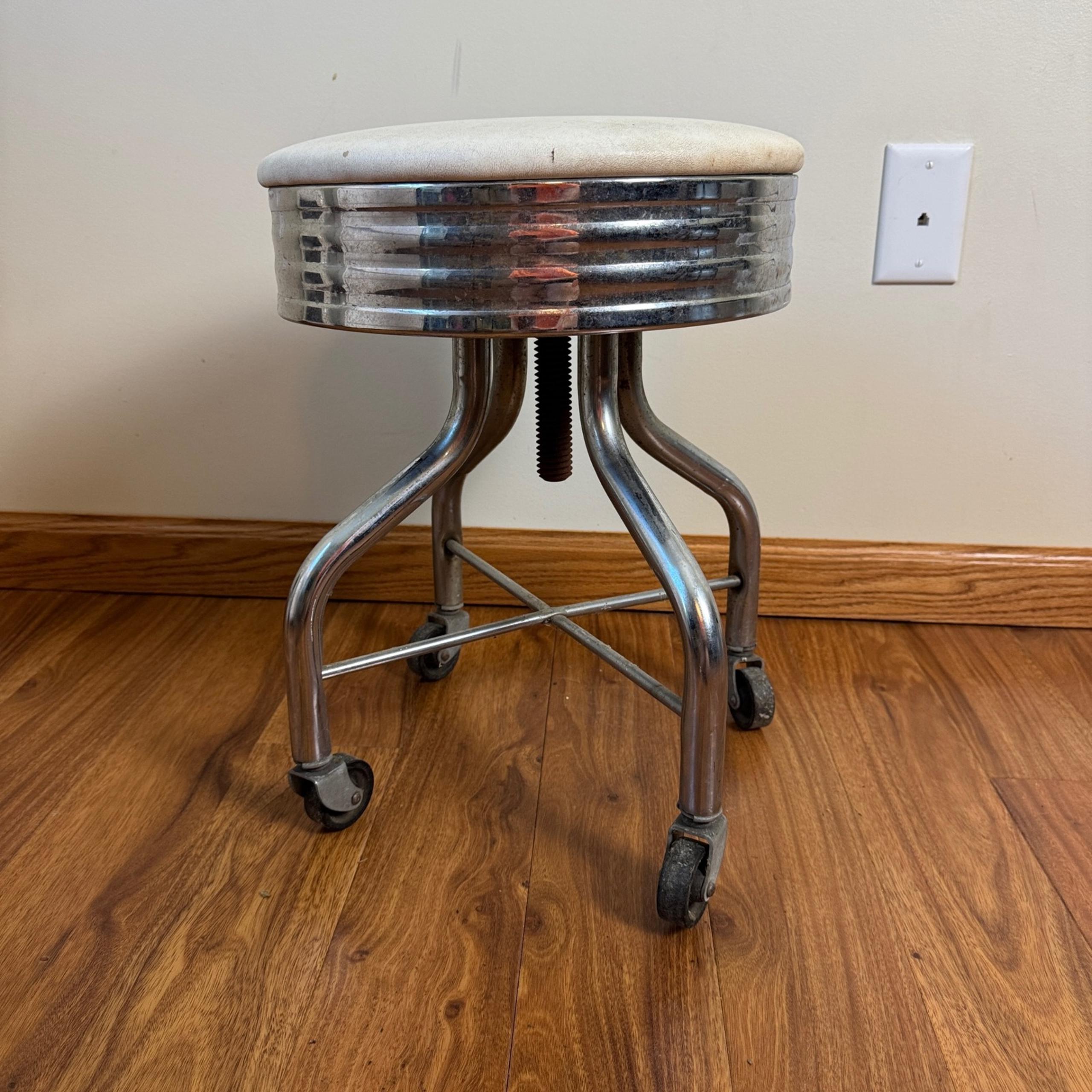 Vintage Retro MCM Silver Chrome Adjustable Rolling White Vinyl Top Stool